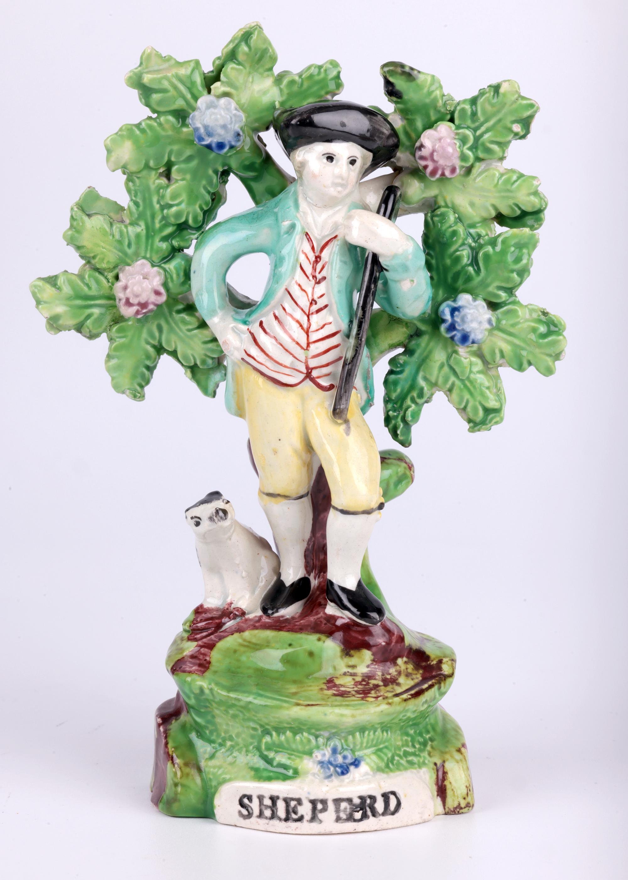 Staffordshire Pearlware Töpferei Hirte & Hirtin Figuren (Töpferwaren) im Angebot
