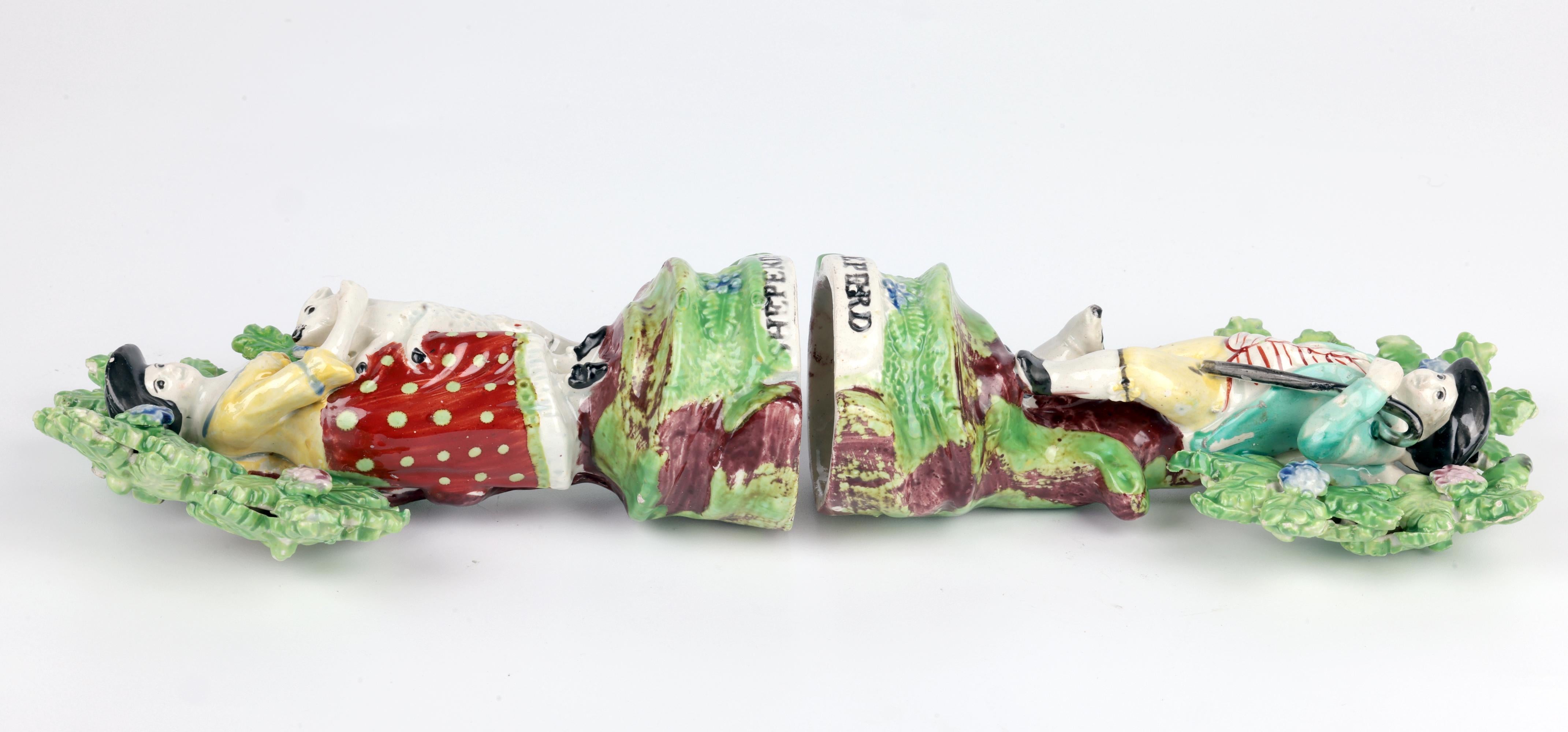 Staffordshire Pearlware Töpferei Hirte & Hirtin Figuren im Angebot 1