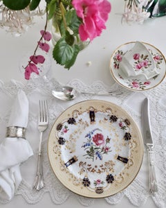 Staffordshire Porcelain Plate, Honeycomb Moulding, Beige, Pink Roses, ca 1820