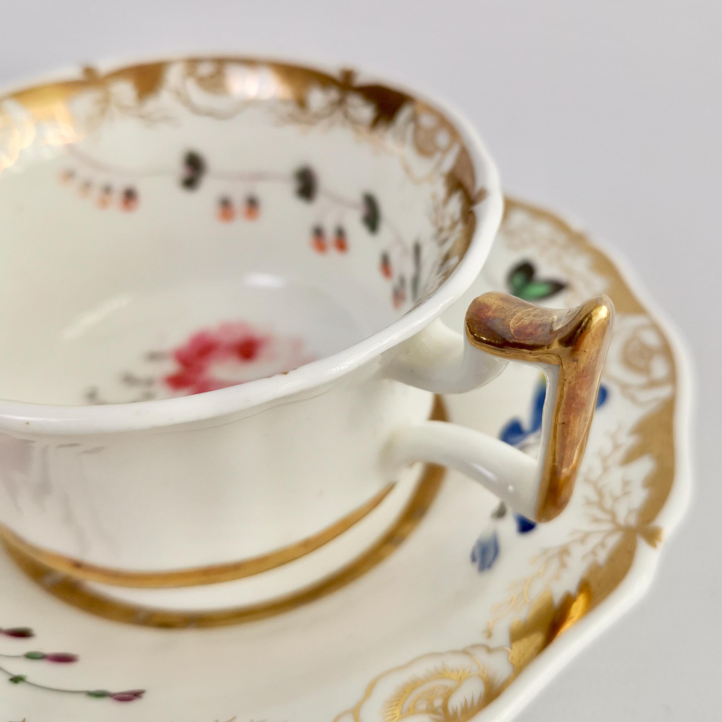 Staffordshire Porcelain Teacup Trio, White with Flowers, Regency, 1825-1830 6