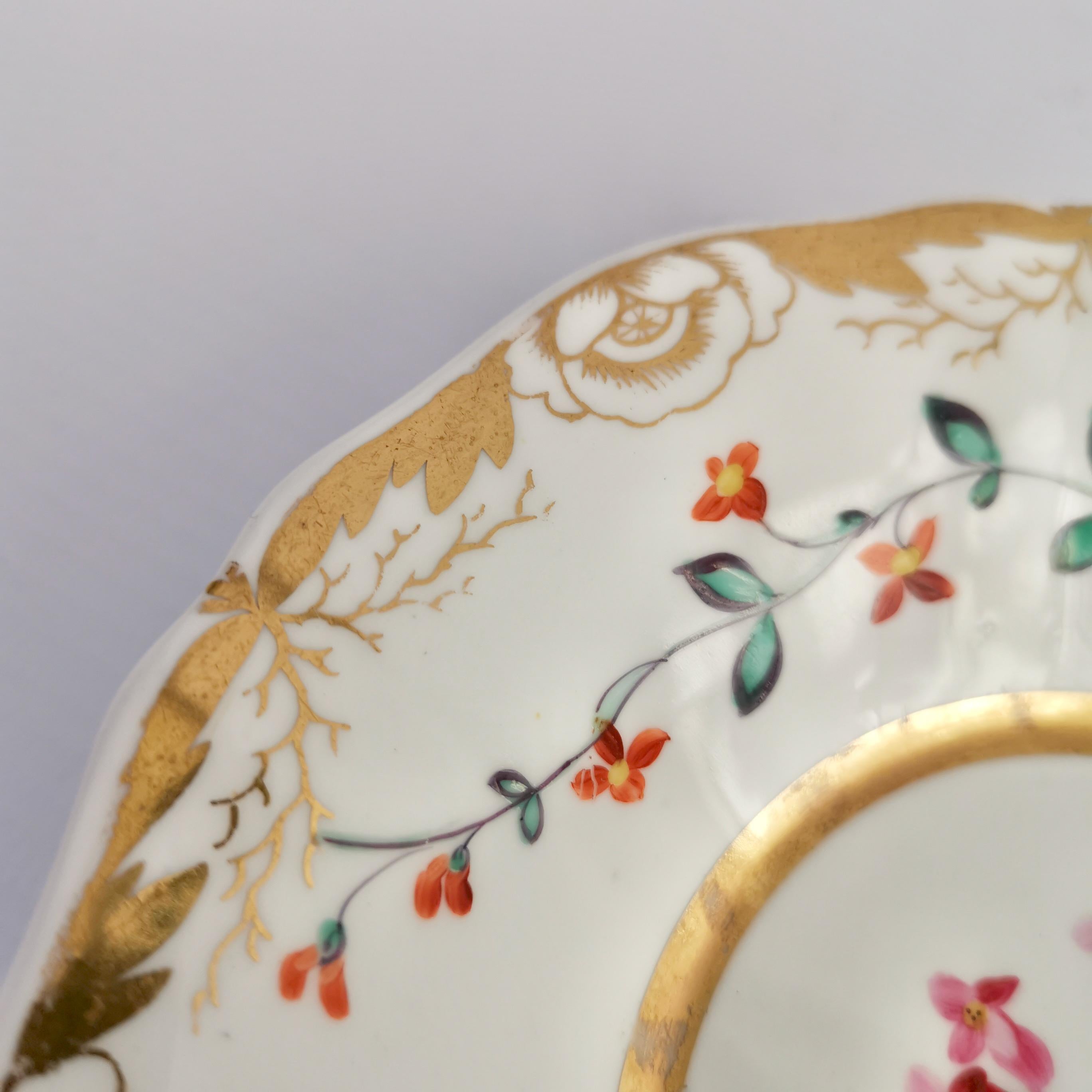 Staffordshire Porcelain Teacup Trio, White with Flowers, Regency, 1825-1830 3