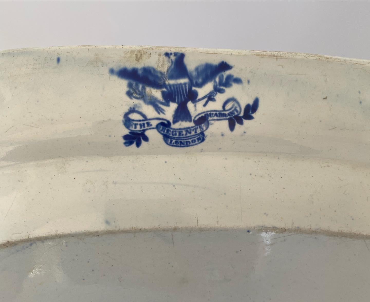 Staffordshire Pottery, Fleischteller in der Regents Street, London. Adams Adams, ca. 1830 im Angebot 1