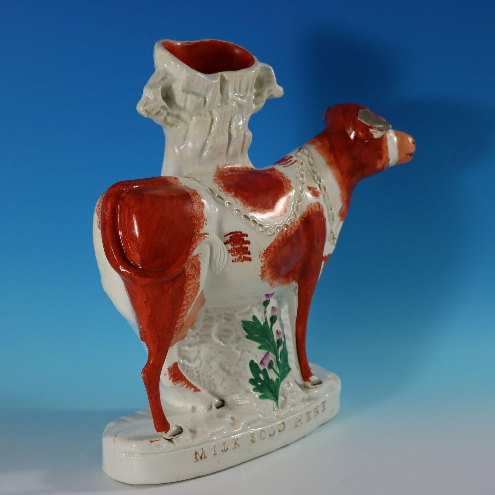 Staffordshire Pottery 'Milk Sold Here' Cow Spill Vase In Good Condition For Sale In Chelmsford, Essex