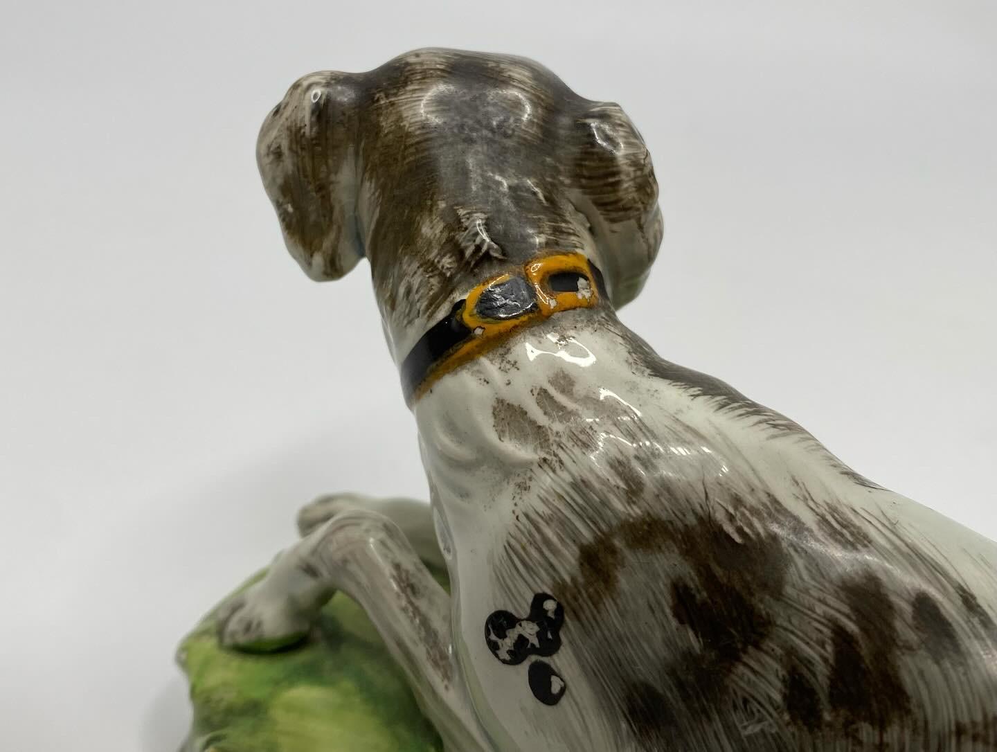 Pottery Staffordshire pottery Setter, Enoch Wood factory, c. 1820. For Sale