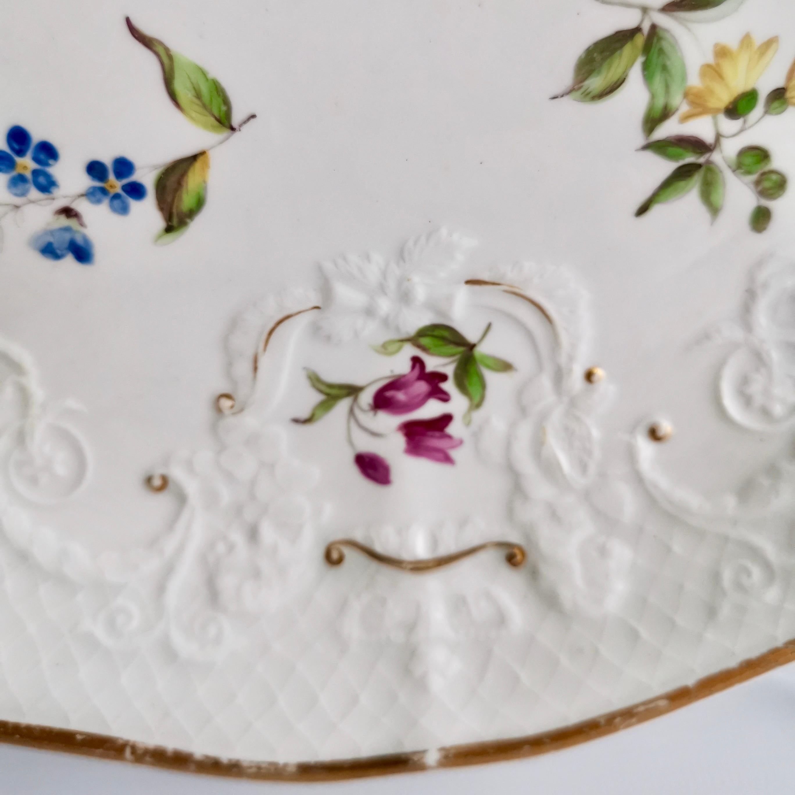Staffordshire Serving Dish White Floral with Fine Union Moulding circa 1801-1820 4