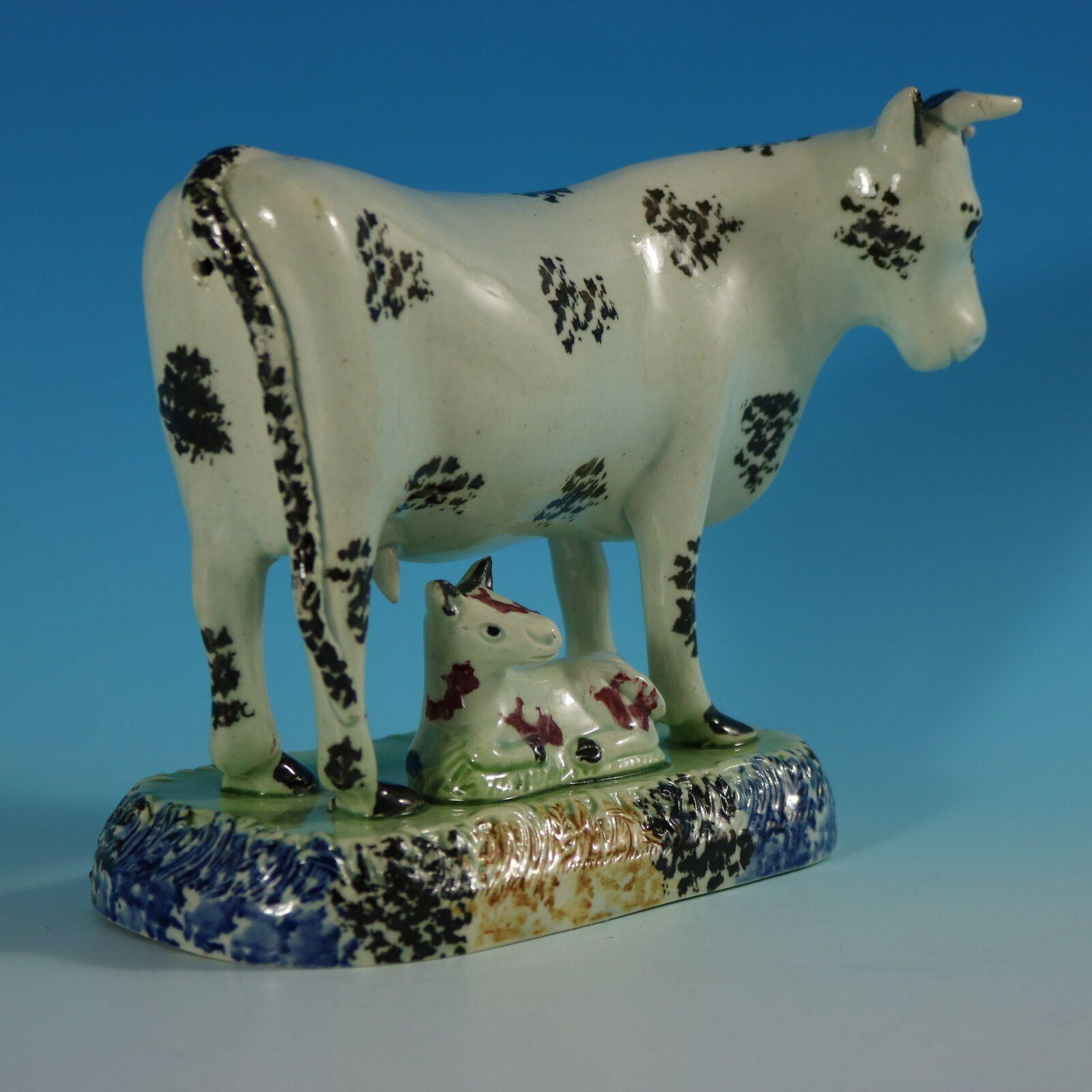 Staffordshire Yorkshire Pottery Prattware Cow & Calf Group In Good Condition For Sale In Chelmsford, Essex