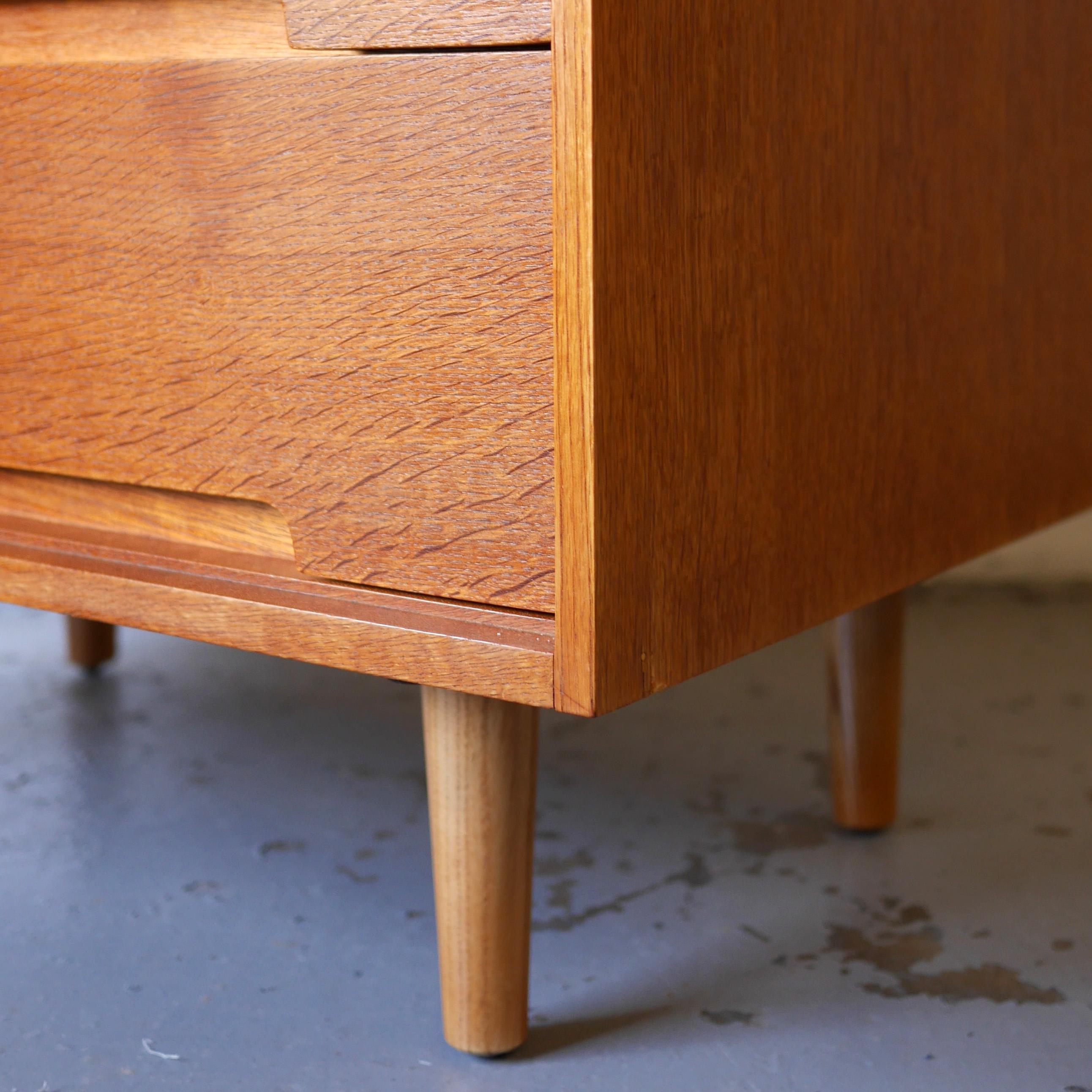 British Stag 'C' Range Chest of Four Drawers in Oak by John and Sylvia Reid, circa 1954