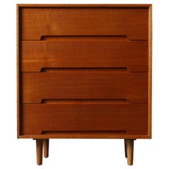 Vintage Stag 'C' Range Chest of Four Drawers in Oak by John and Sylvia Reid, circa 1954