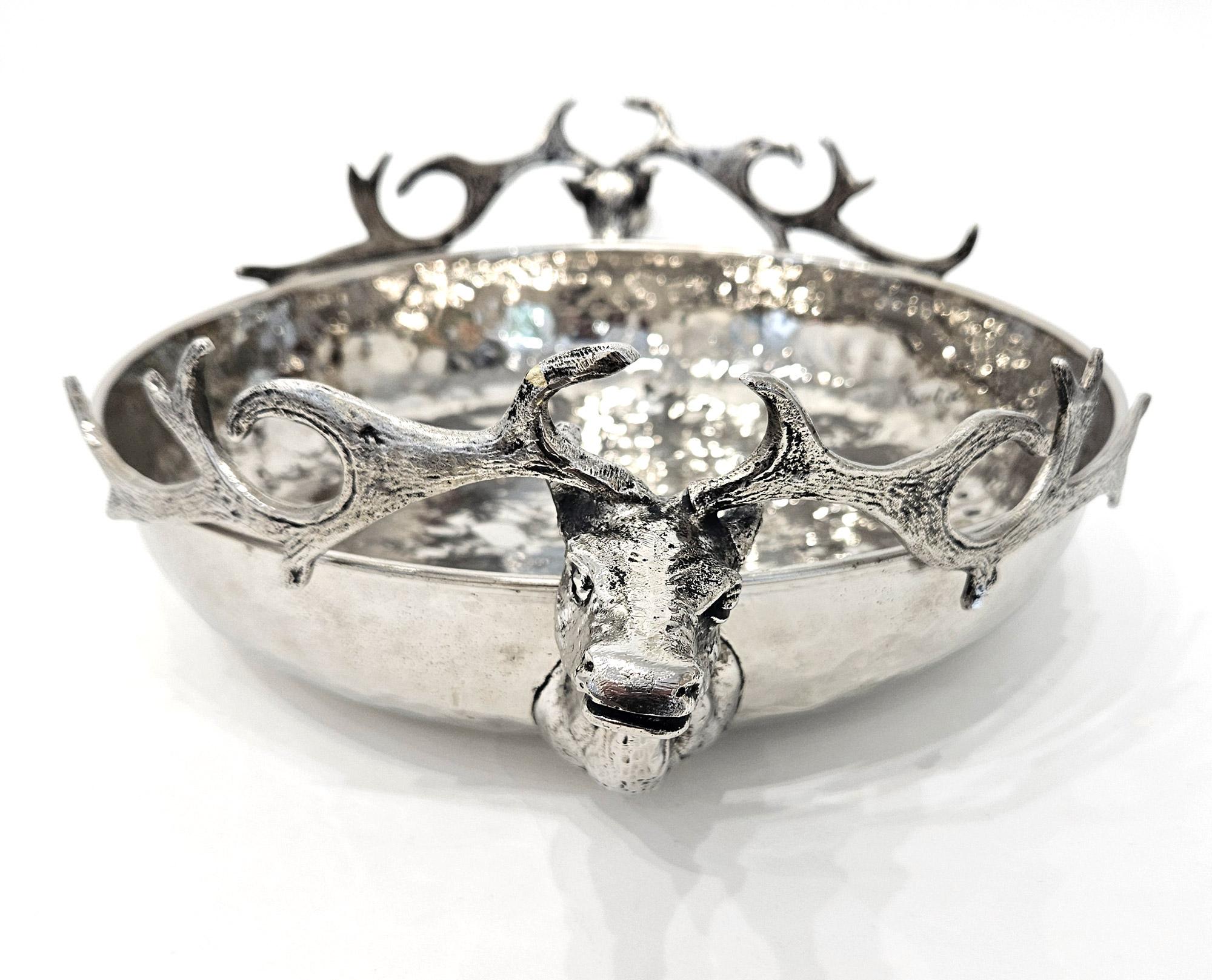 Placcato argento Ciotola con testa di cervo in argento anni '70 nello stile di Gabriella Crespi per Dior in vendita