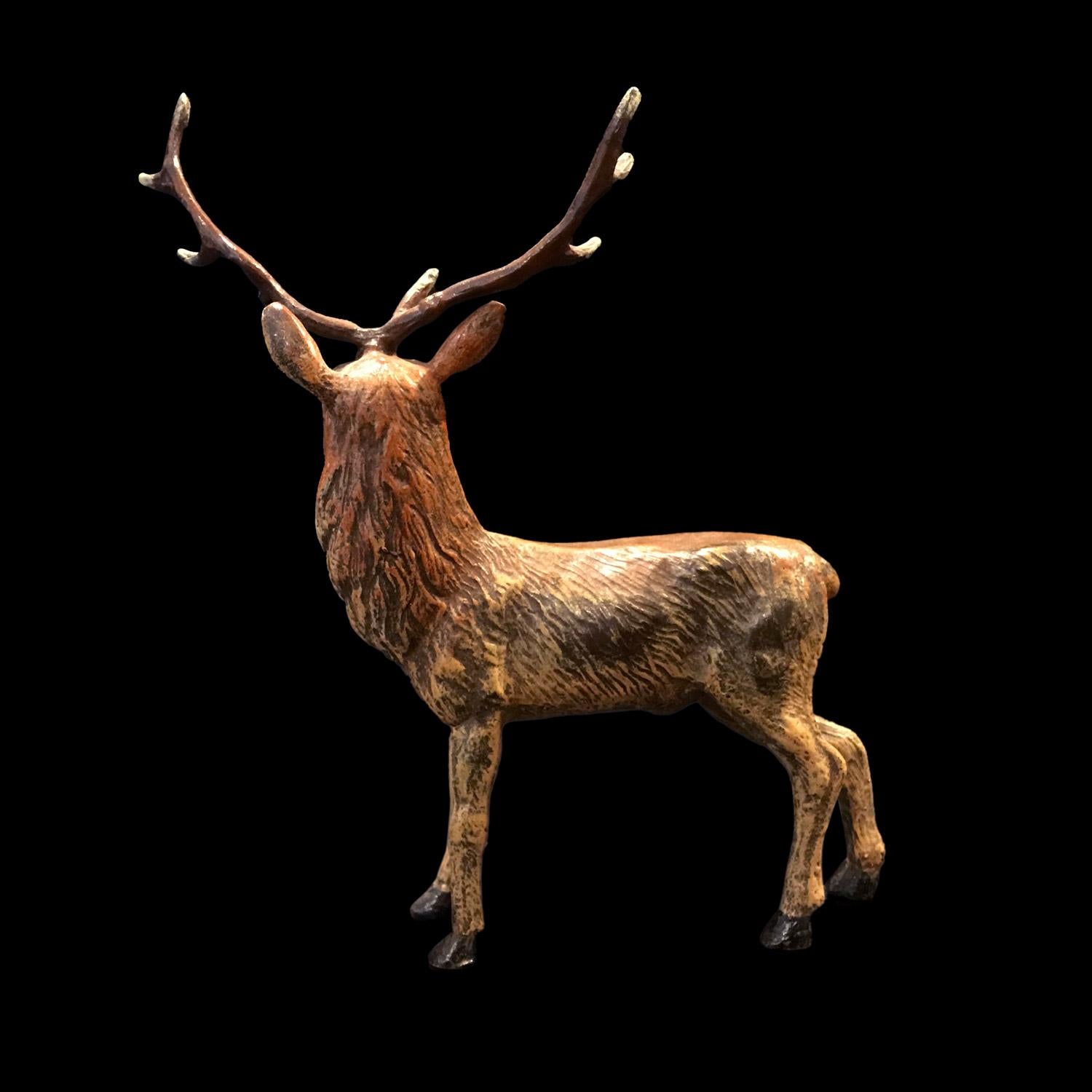 Stag Sculpture in Cold-Painted Bronze, Franz Xaver Bergman, 1861-1936 In Good Condition In Paris, FR