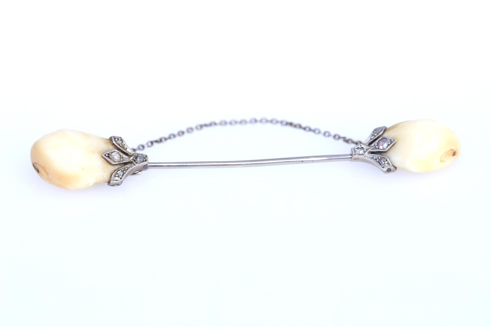 Taille rose Chasse aux dents de cerf  Broche à diamants roses Broche fantaisiste britannique, 19e siècle en vente
