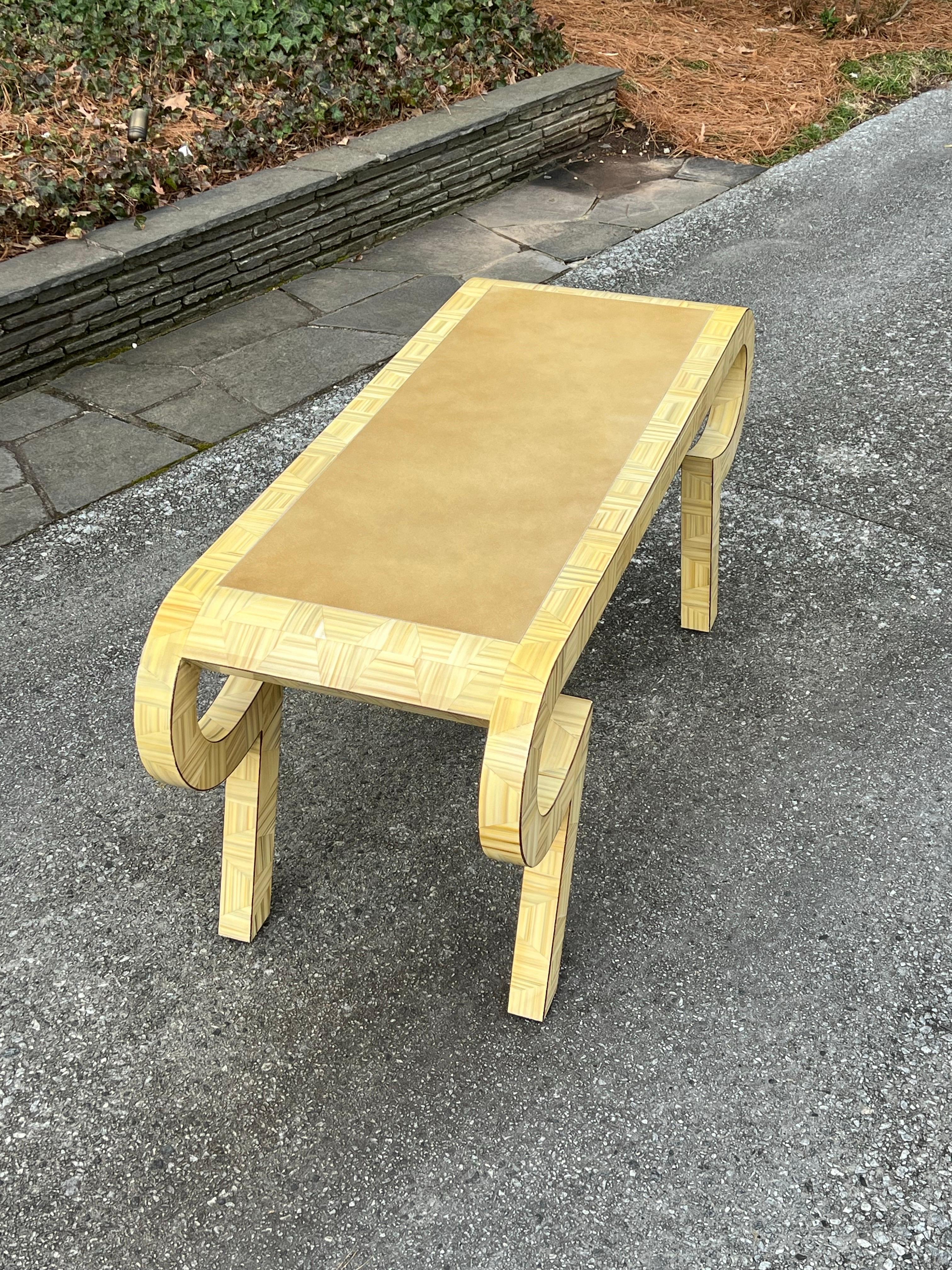Asombrosa Consola/Escritorio de Alessandro para Baker, Italia, c 1980 - Pareja Disponible en venta 6