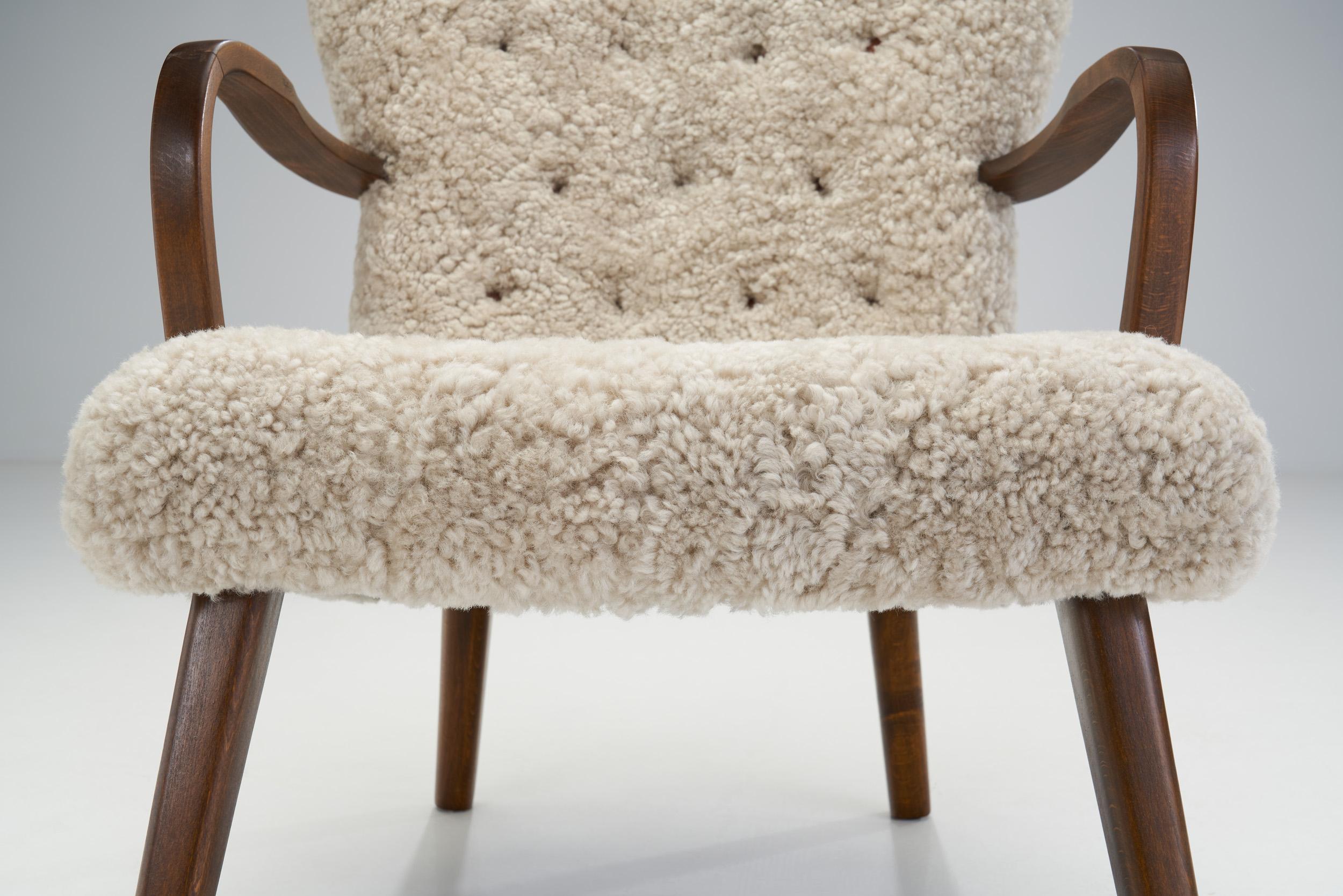 Stained Beech Easy Chairs in Sheepskin by a Danish Cabinetmaker, Denmark 1940s For Sale 5