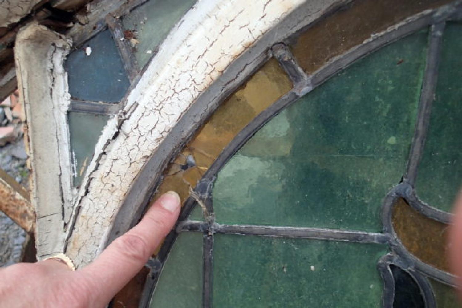 Stained Glass Fanlight / Arched Window, 20th Century For Sale 1