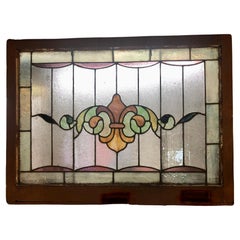 Fleur-de-lis-Fenster aus Buntglas 44"x32.75"