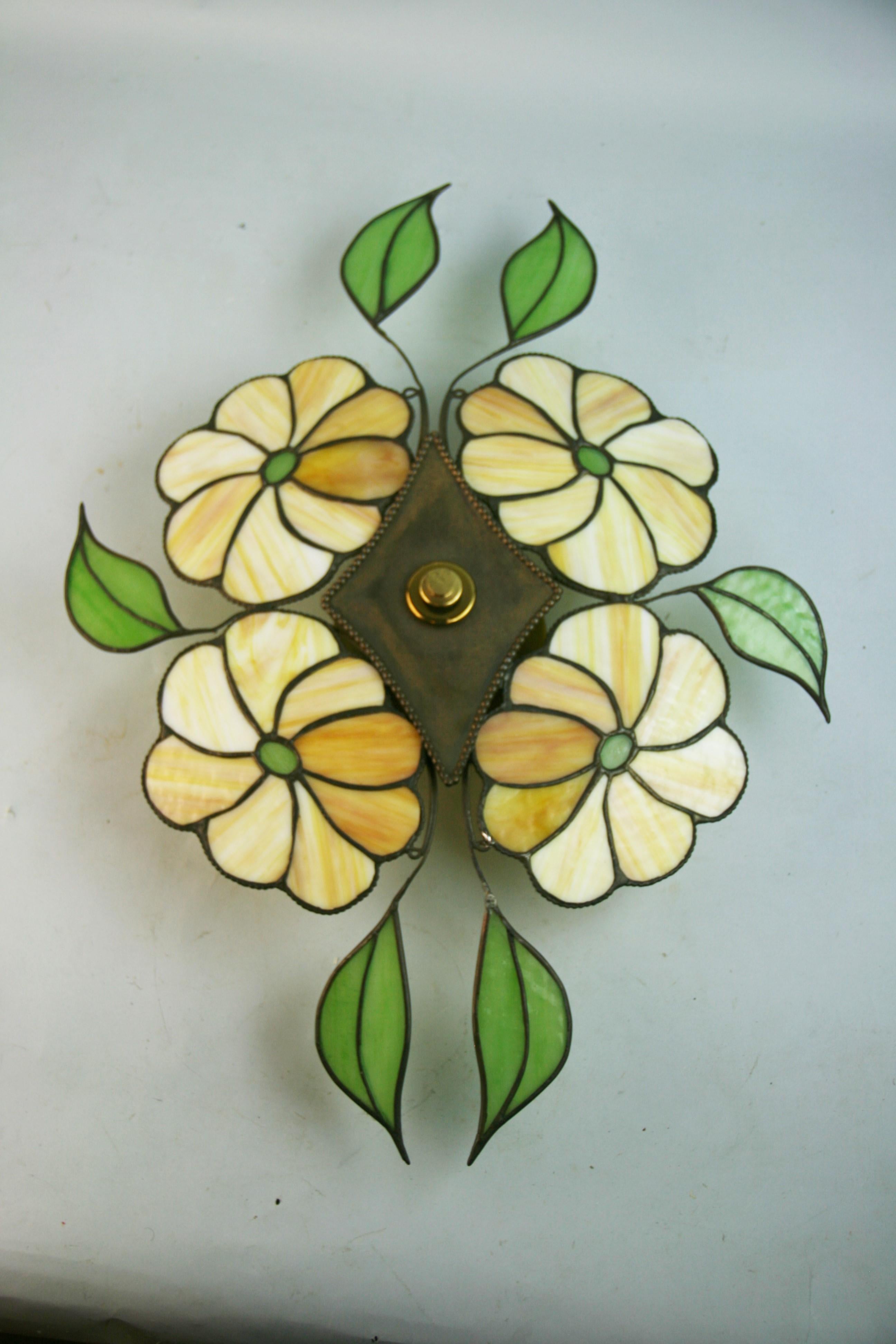 Stained Glass Leaves and Flowers Ceiling Light/Wall sconce In Good Condition For Sale In Douglas Manor, NY