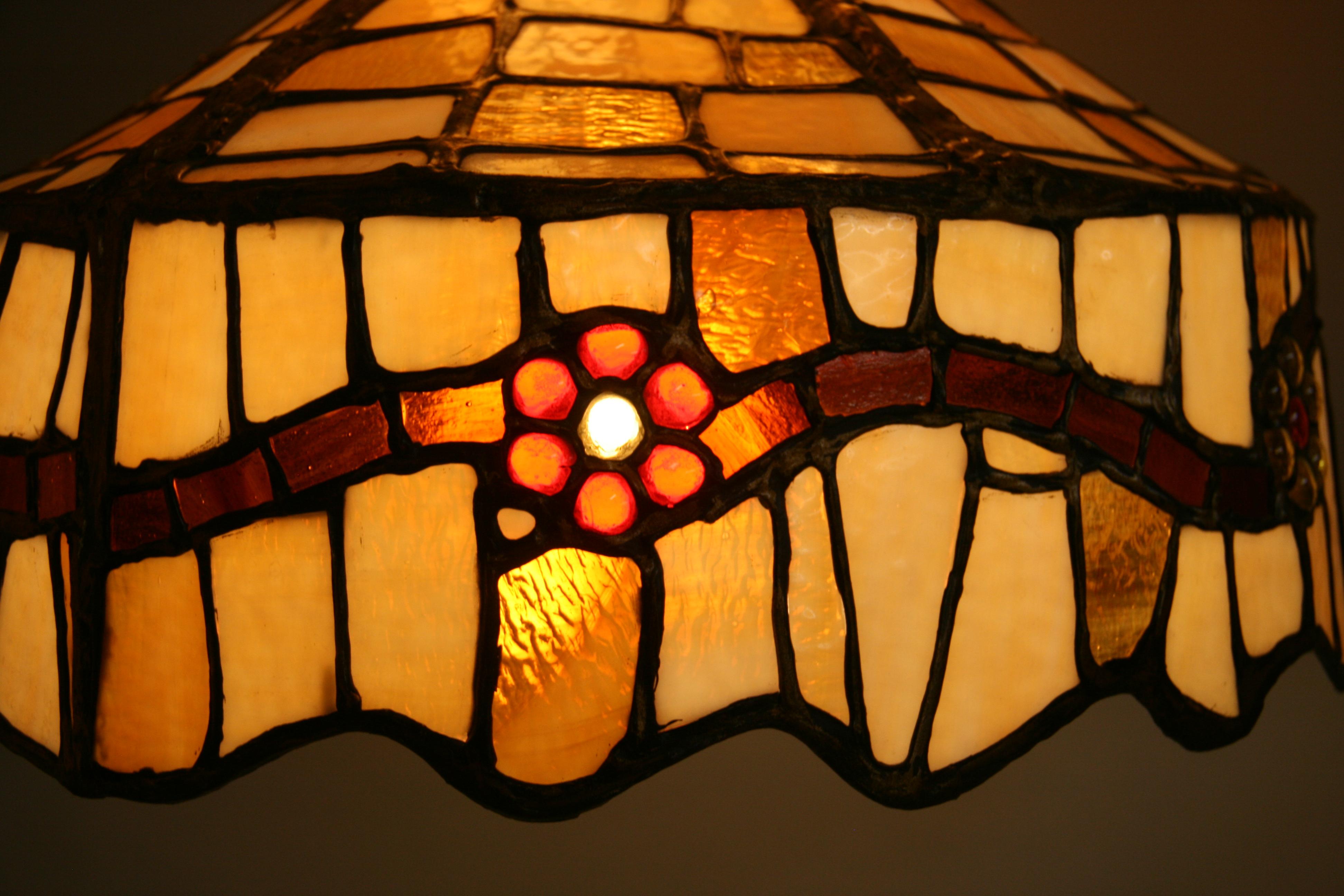 Stained Glass Pendant Chandelier In Good Condition For Sale In Douglas Manor, NY