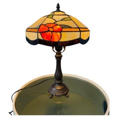 Glasmalerei-Tischlampe im Tiffany-Stil im Art-déco-Stil, 1970er Jahre