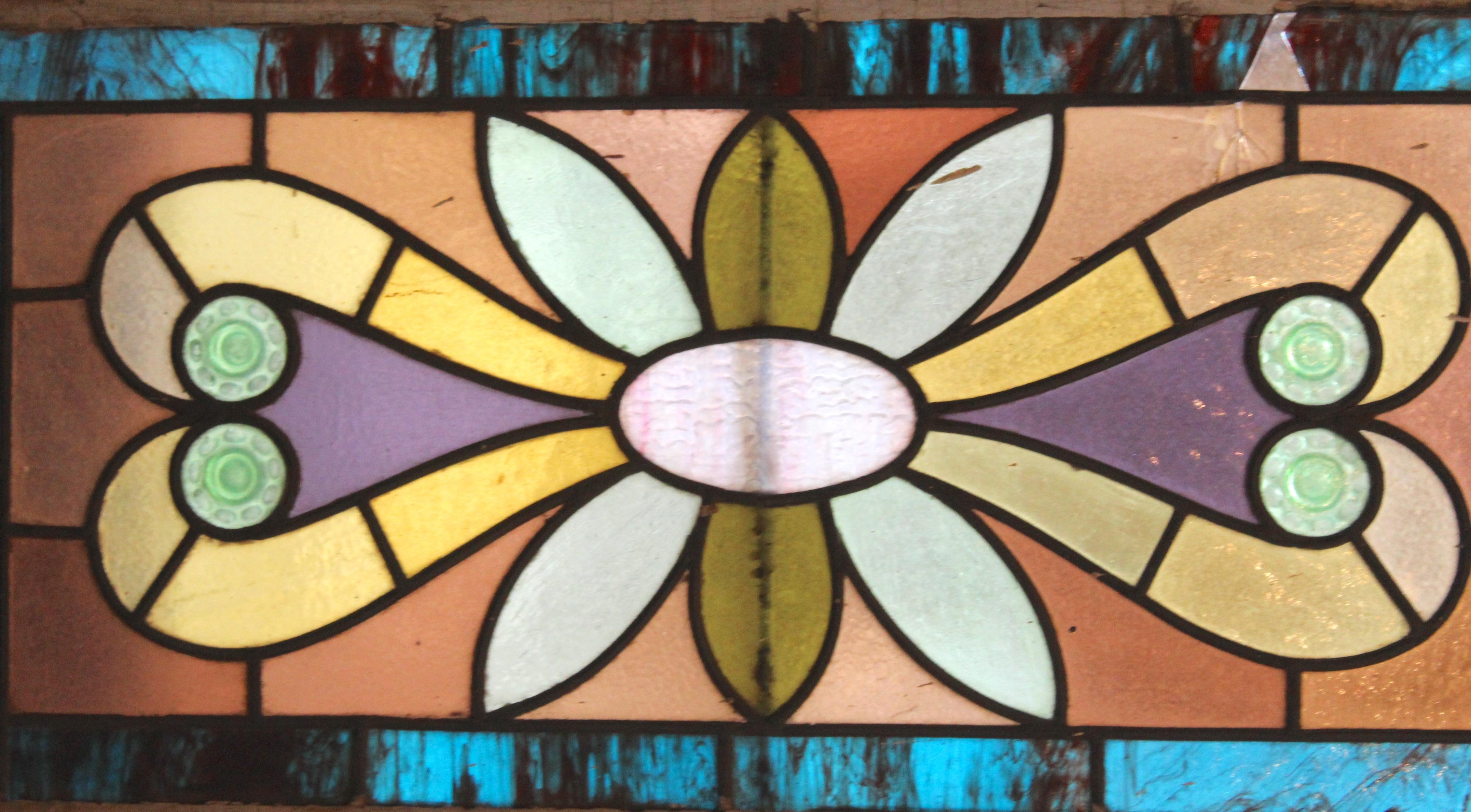20ième siècle Stained Glass Window 33