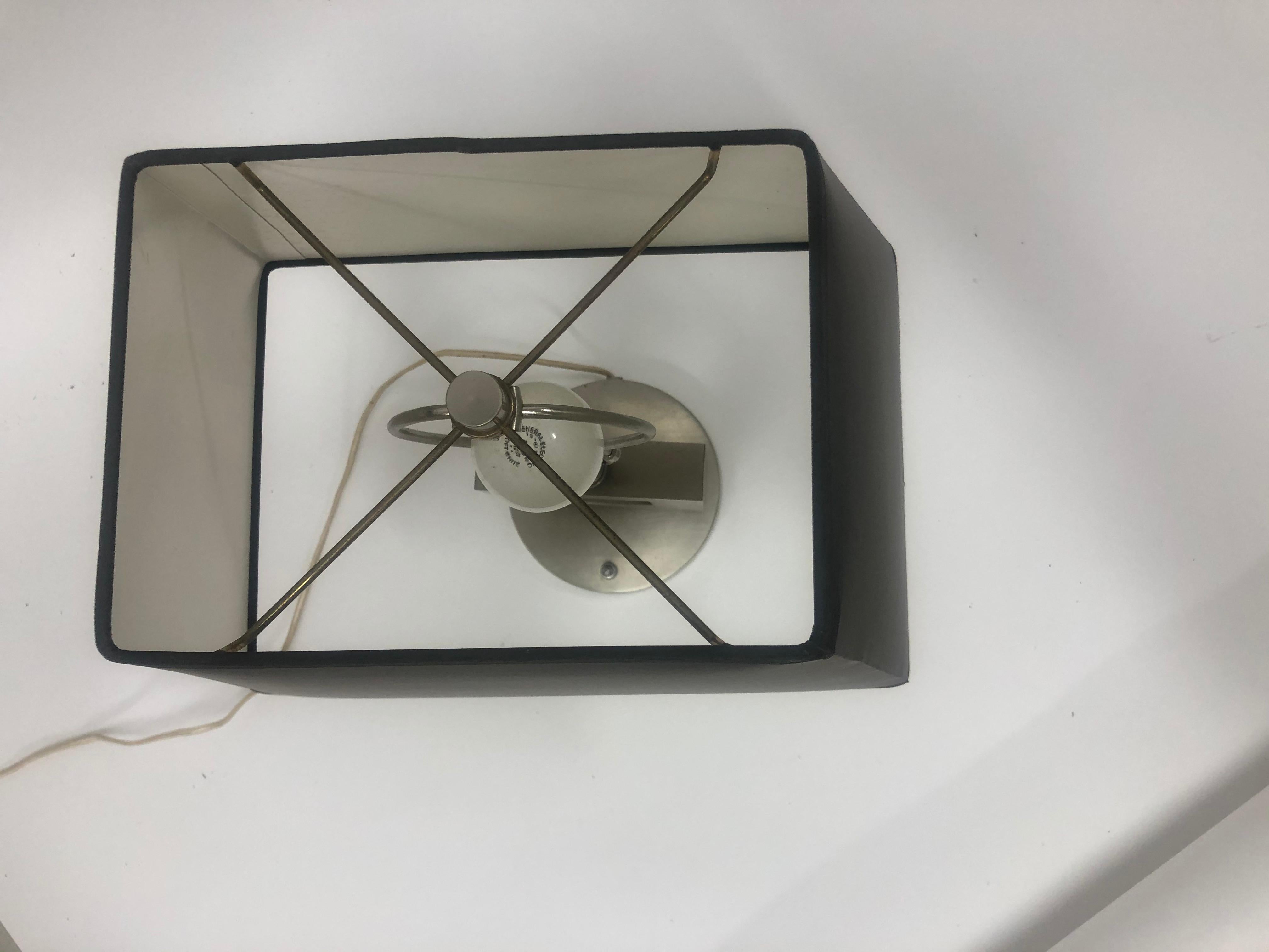 Stainless Brushed Steel Geometric Table Lamp In Good Condition For Sale In New York, NY