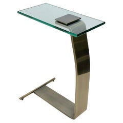 Table d'appoint en acier inoxydable et verre par Design Institute of America