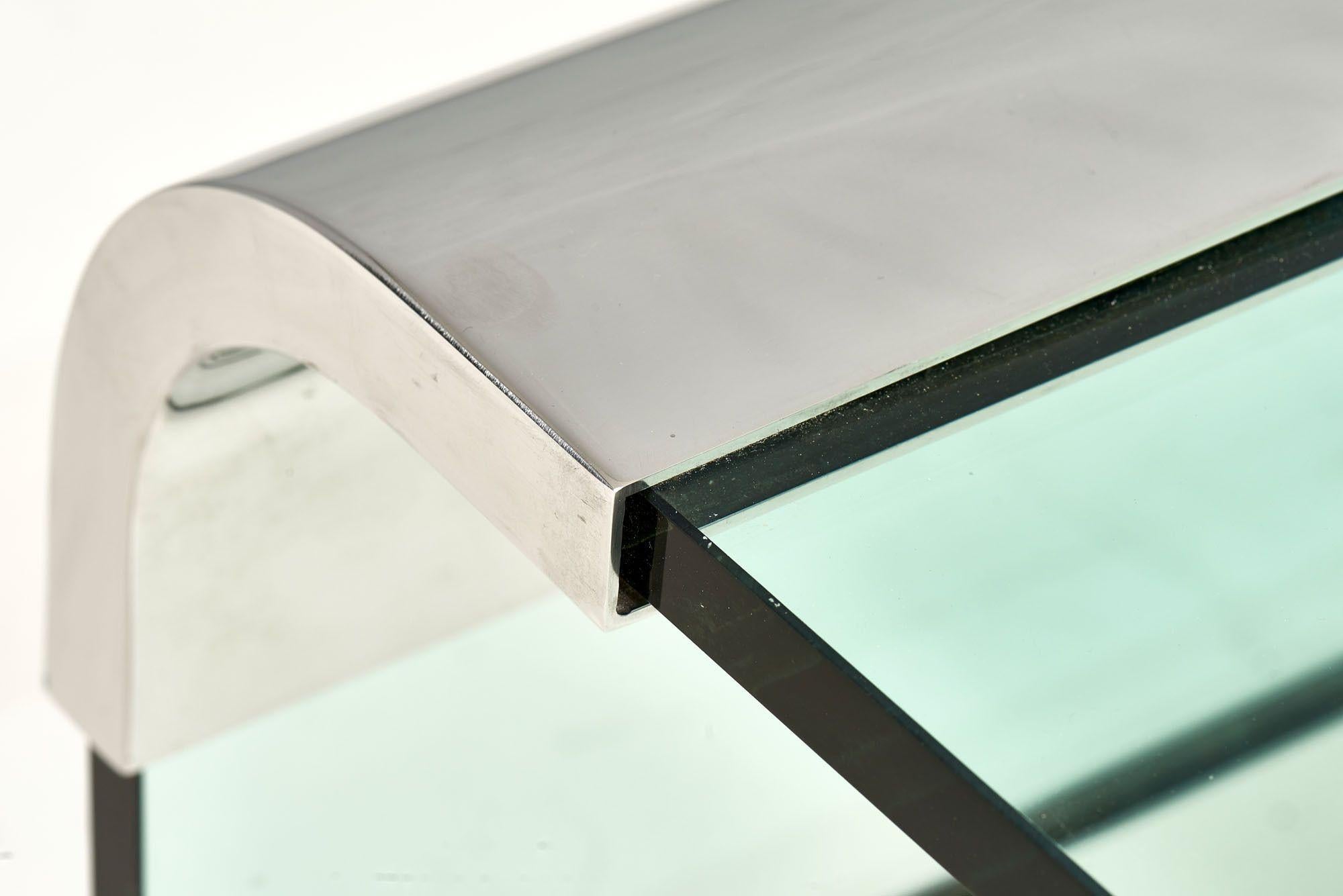 Acier inoxydable Table basse à cascade en acier inoxydable et verre par Brueton, 1970 en vente