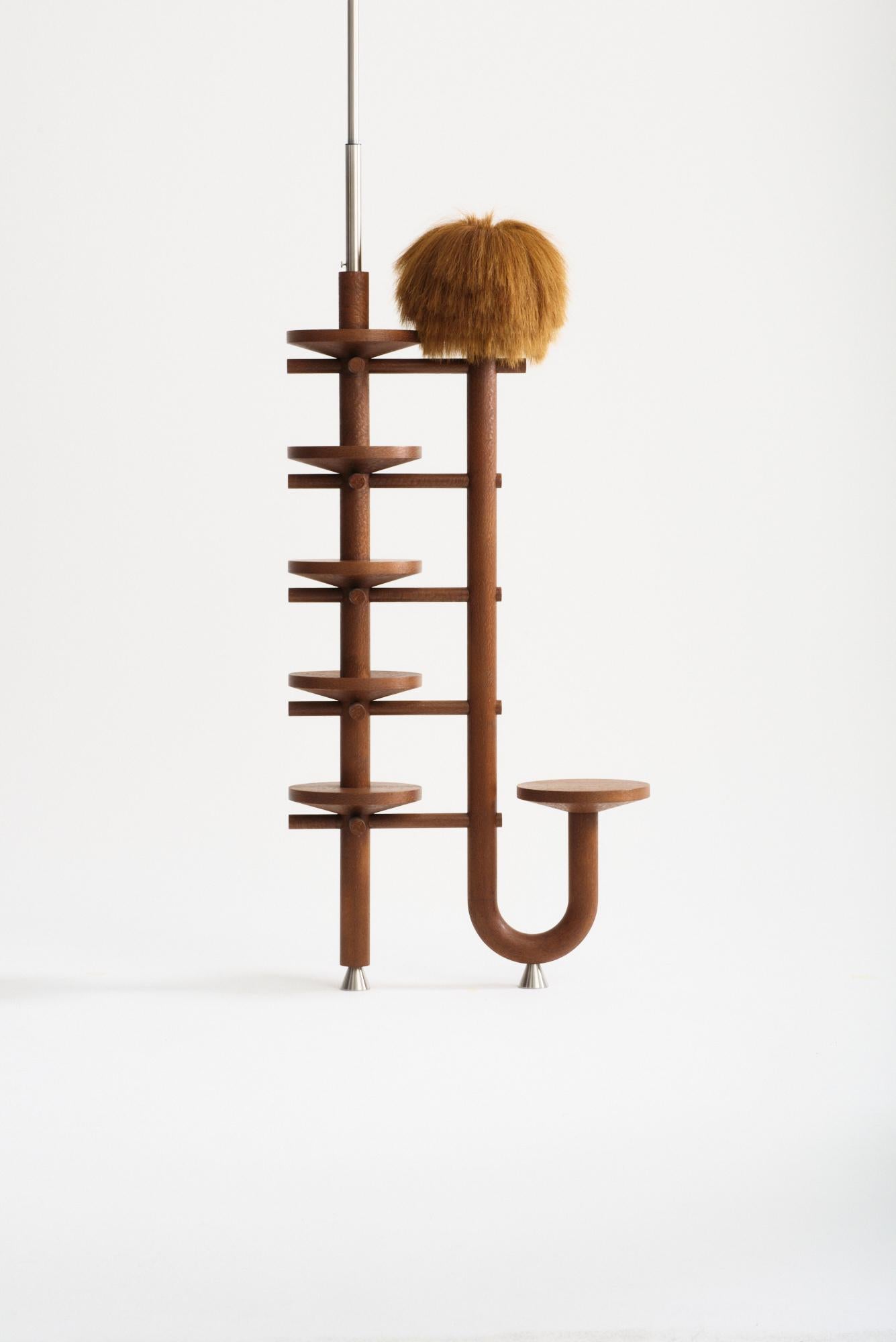 Postmoderno Totem in acciaio inossidabile e pelo di cavallo di Studio A Lugo in vendita
