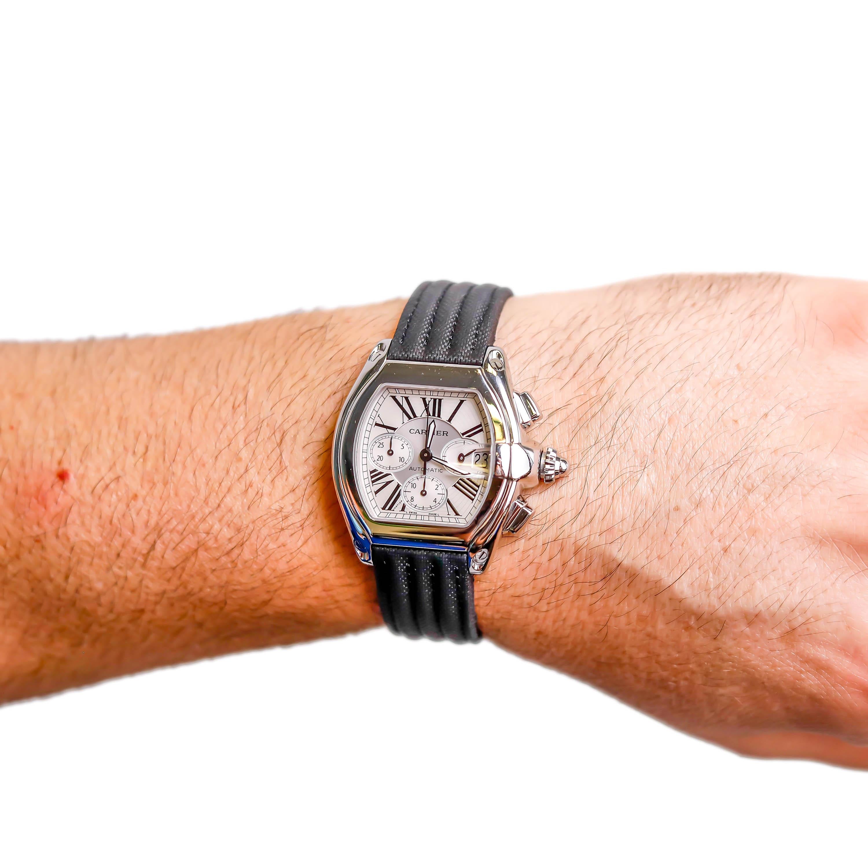 Montre-bracelet chronographe automatique Cartier Roadster XXL en acier inoxydable pour hommes en vente 1
