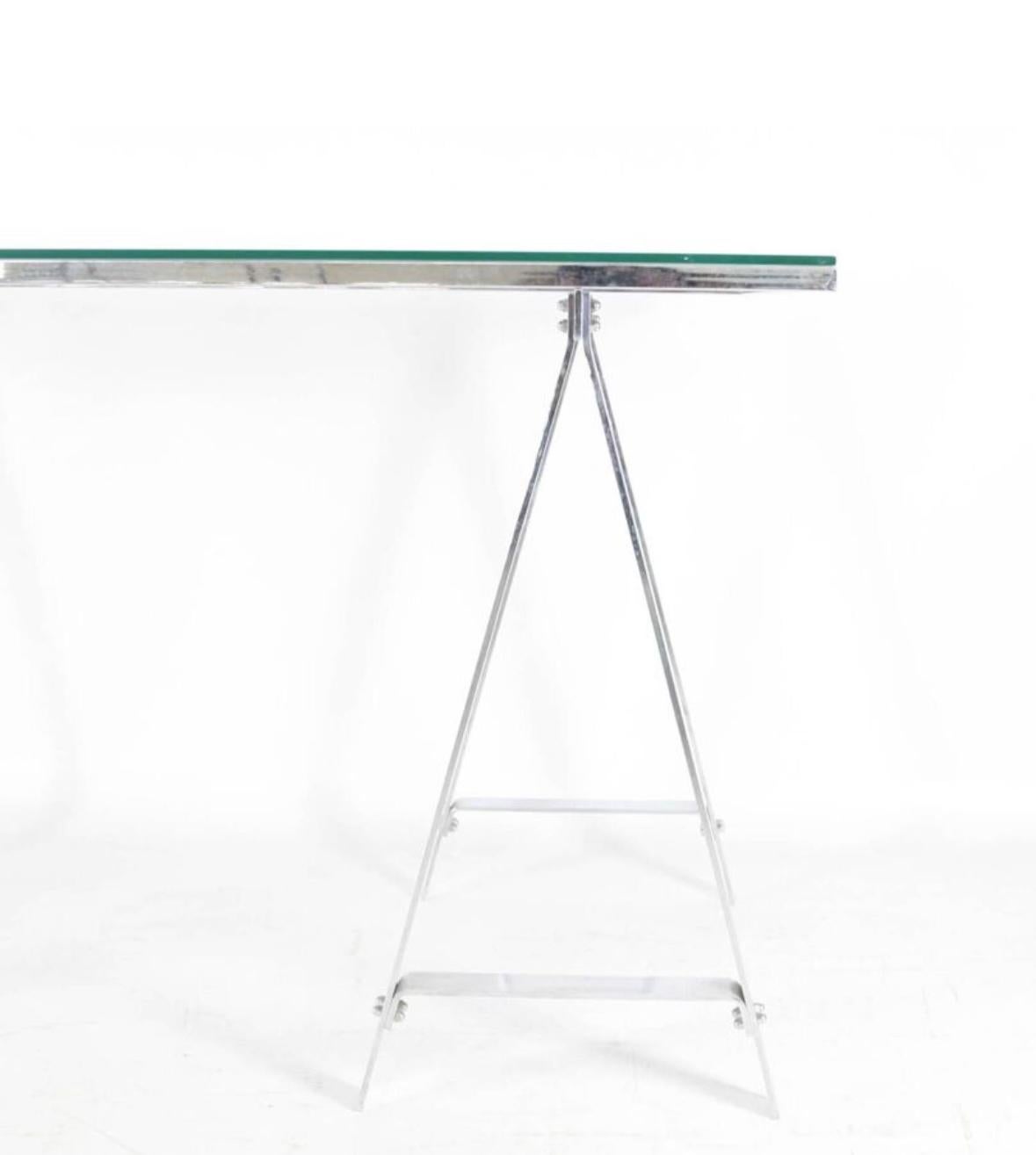Bureau en acier inoxydable vers 1970 en vente 1