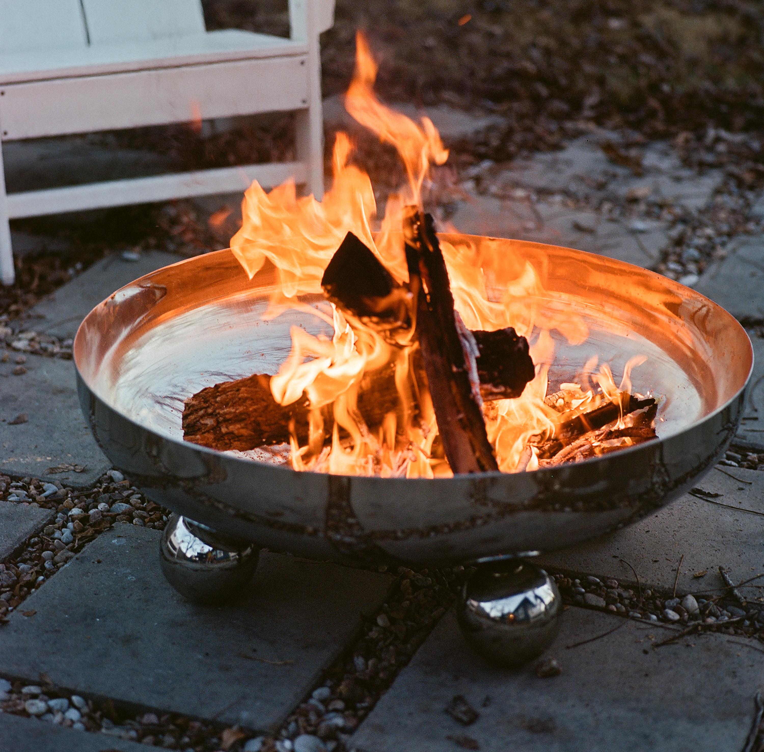 Stainless Steel Flecto Firepit with Ball Feet by Muhly Studio In Distressed Condition For Sale In Brooklyn, NY