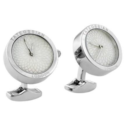 Guilloche-Uhr-Manschettenknöpfe aus Edelstahl mit weißem Perlmutt im Angebot