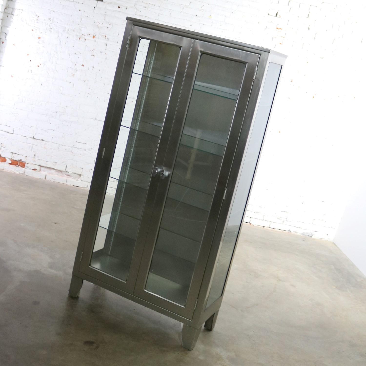 Stainless Steel Industrial Display Apothecary Medical Cabinet with Glass Doors 6 8