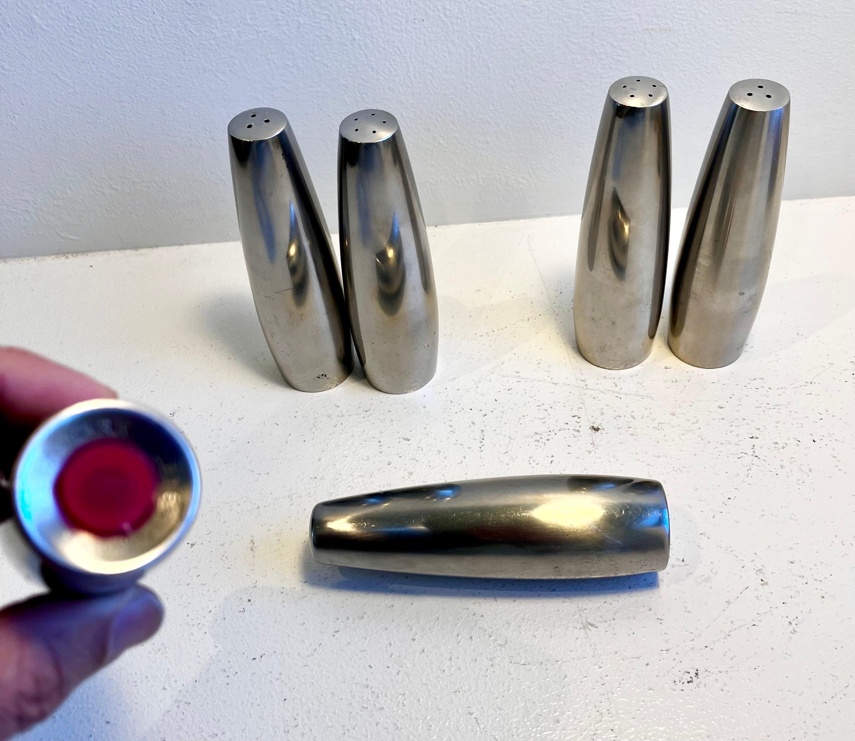 Salero y pimentero de acero inoxidable de Jens Quistgaard para Dansk Designs en venta 6