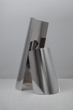 Stainless steel sculpture "Death trap" by Deon Rubi. Agentina, 2024.