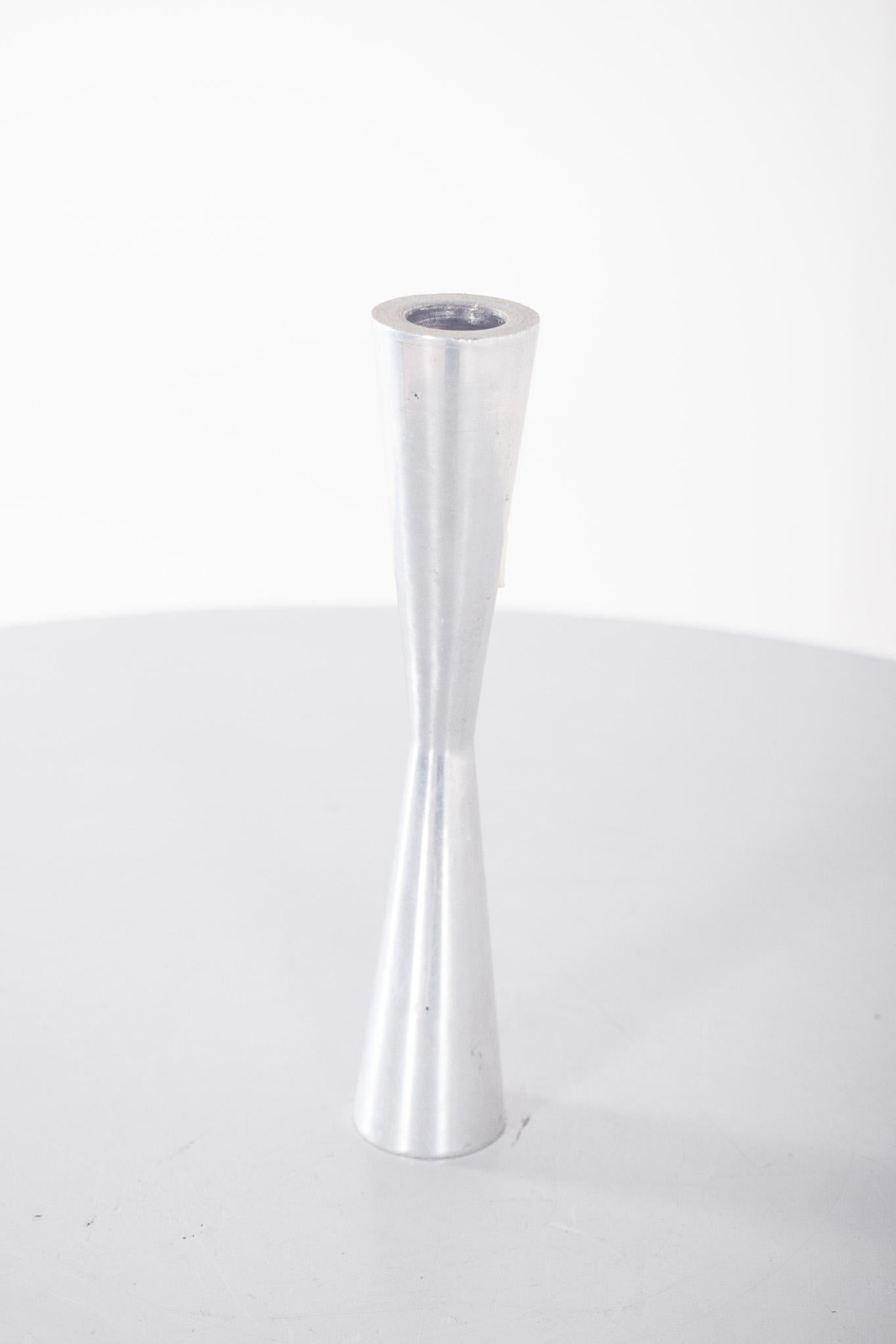 Mid-Century moderno Solitario in acciaio inossidabile, vaso di fiori in vendita