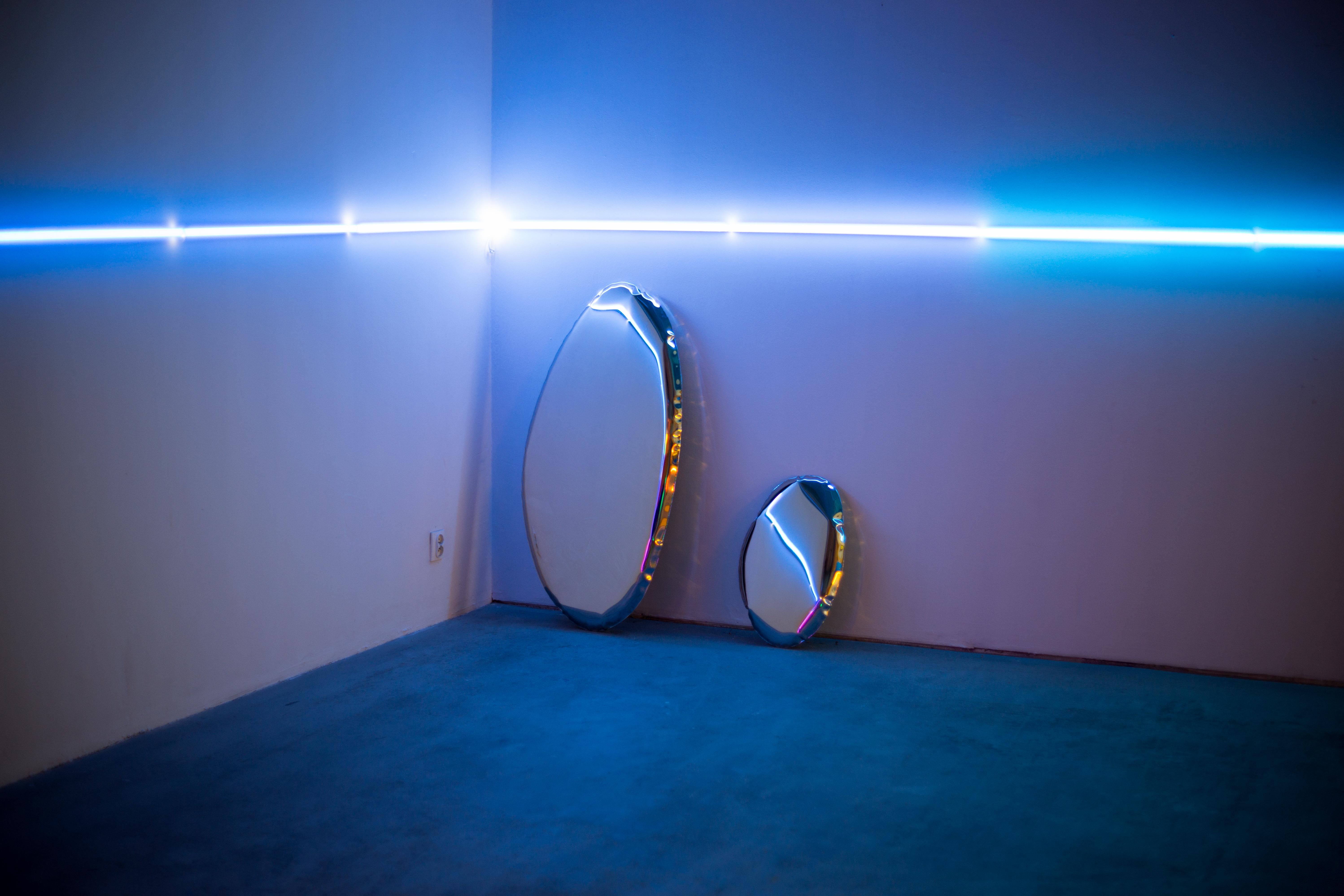Miroir mural Tafla O1 en acier inoxydable de Zieta en vente 1