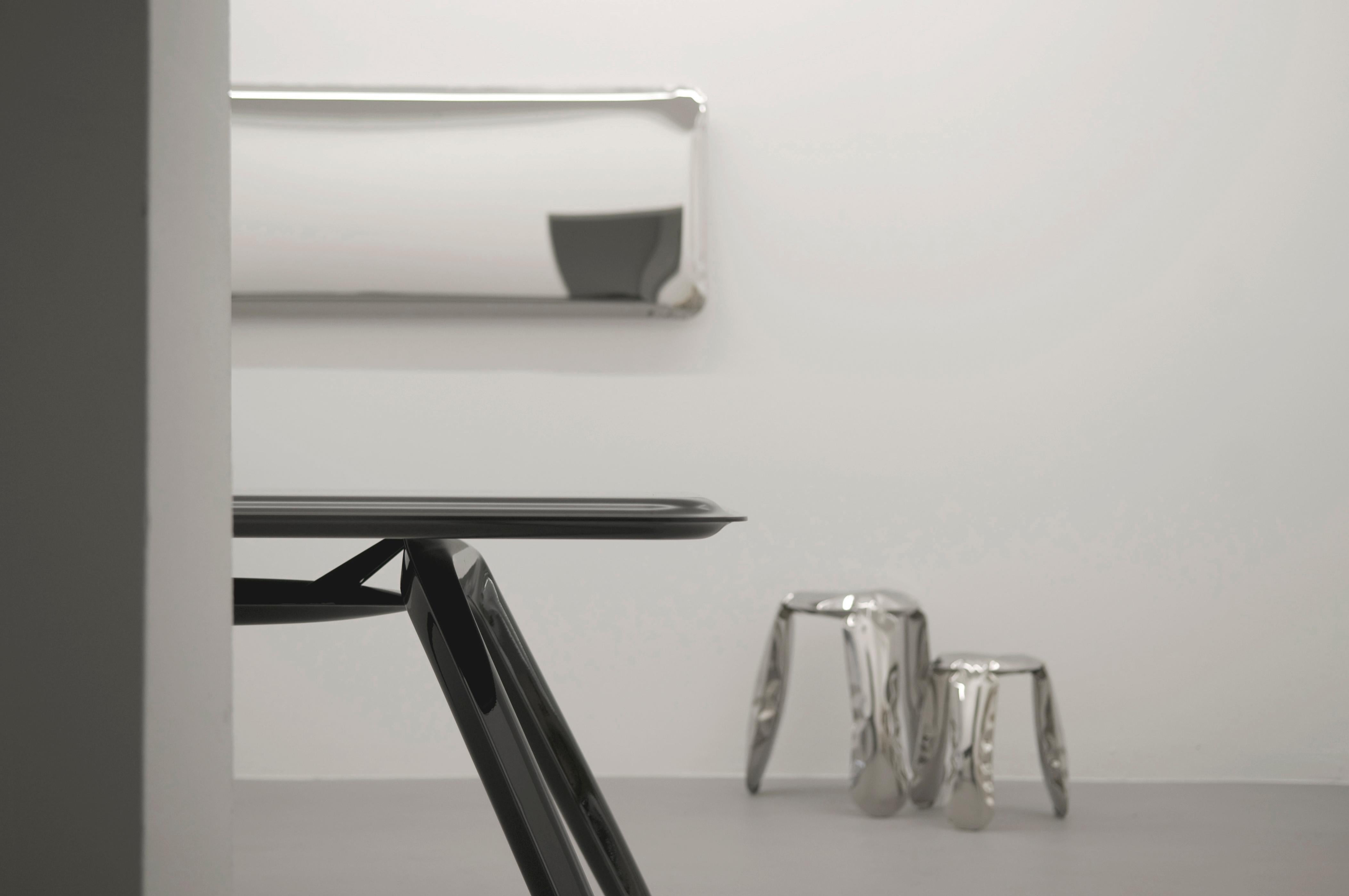 Espejo de pared escultórico Tafla Q2 de acero inoxidable by Zieta en Nuevo estado para la venta en Geneve, CH