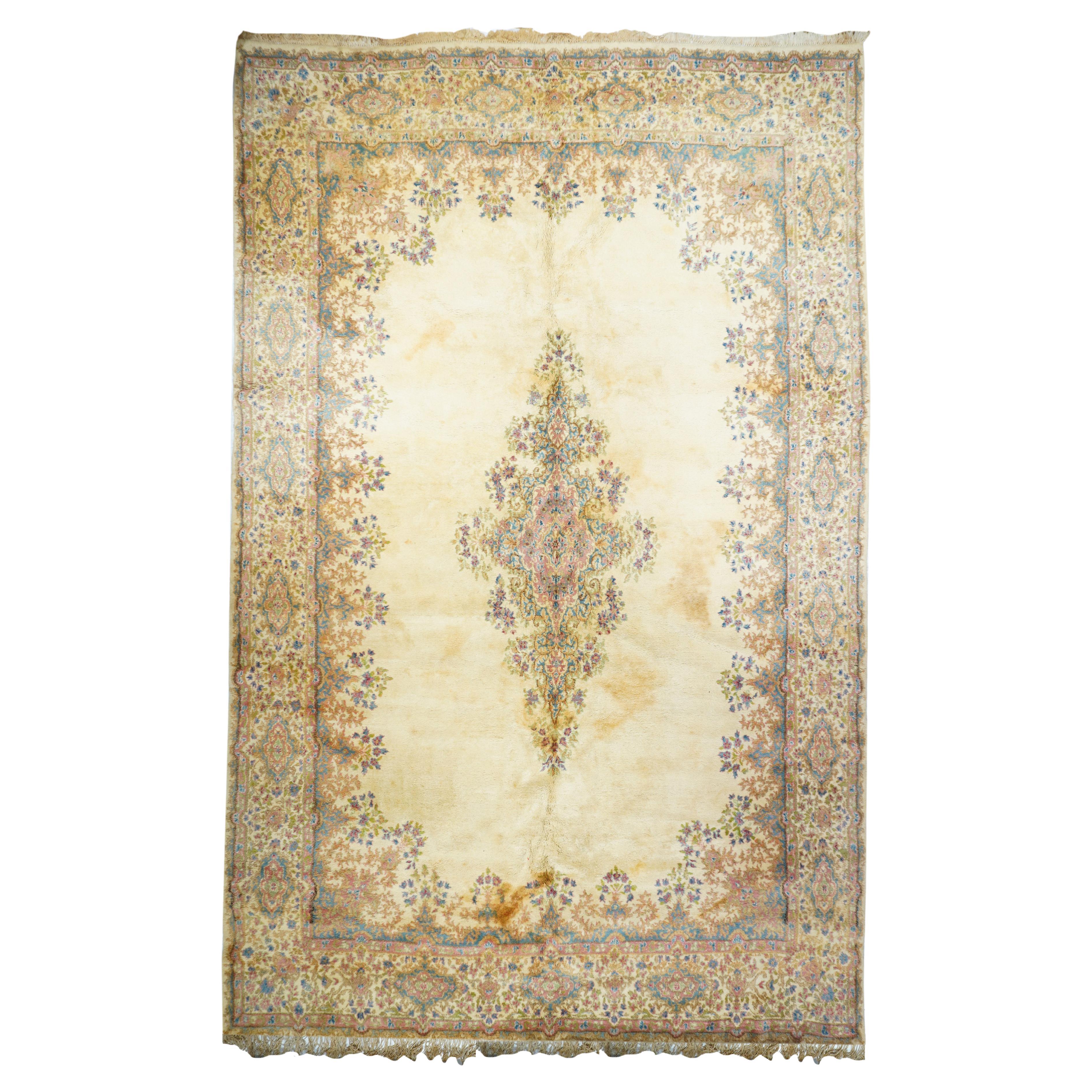 Vintage Kerman Rug 9'11'' x 15'11'' For Sale