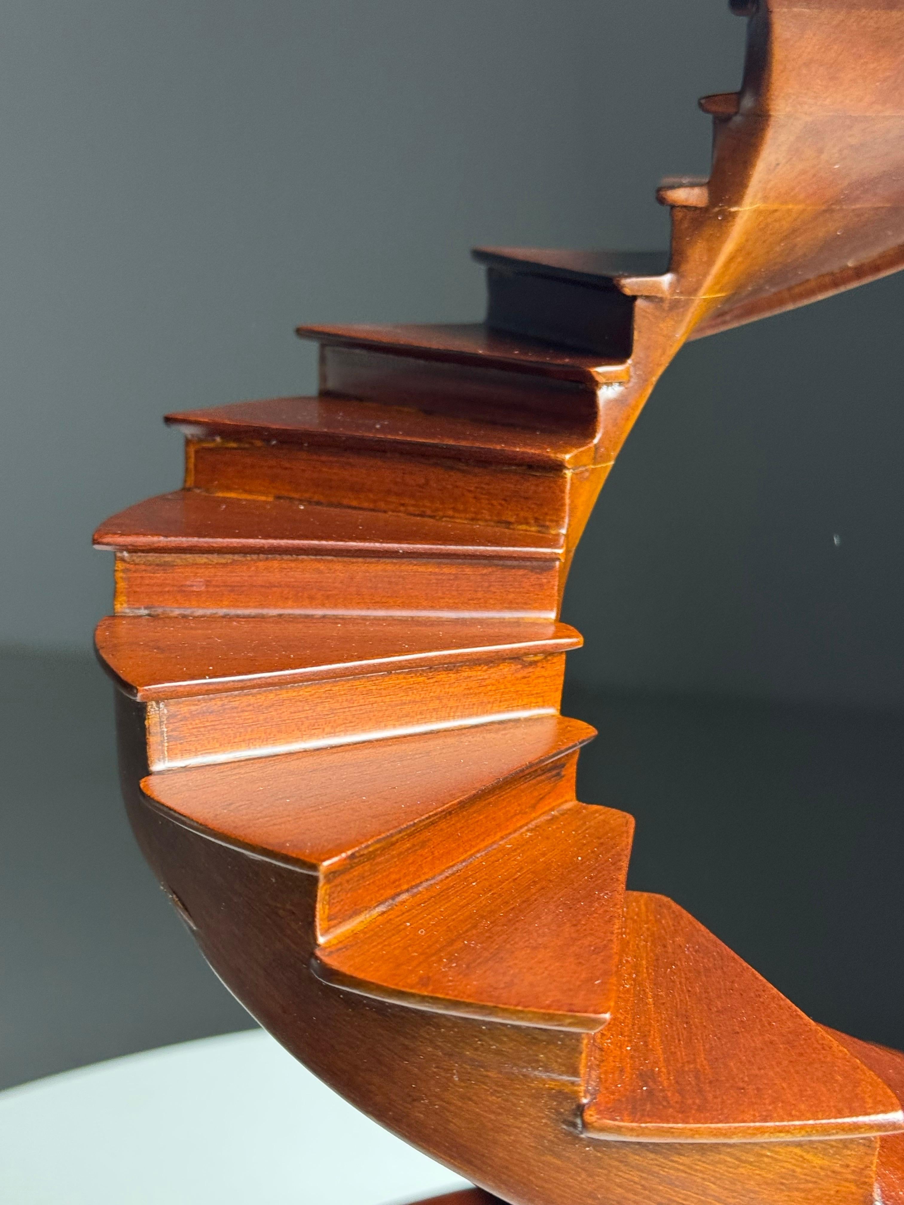 Staircase Model Mahogany Classic In Good Condition For Sale In MILL, NL