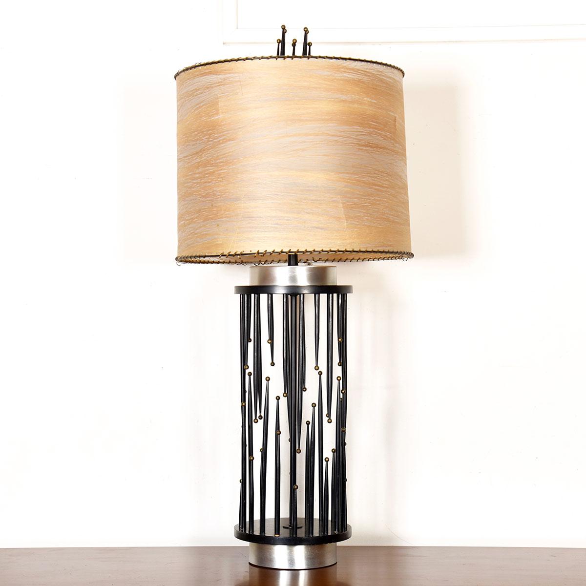 Stalactite Table Lamp in Fascinating Brutalist Style w. Original Matching Finial

Additional information:
Featured at DC

Dimension: Ø 9? x H 28.25 to socket.