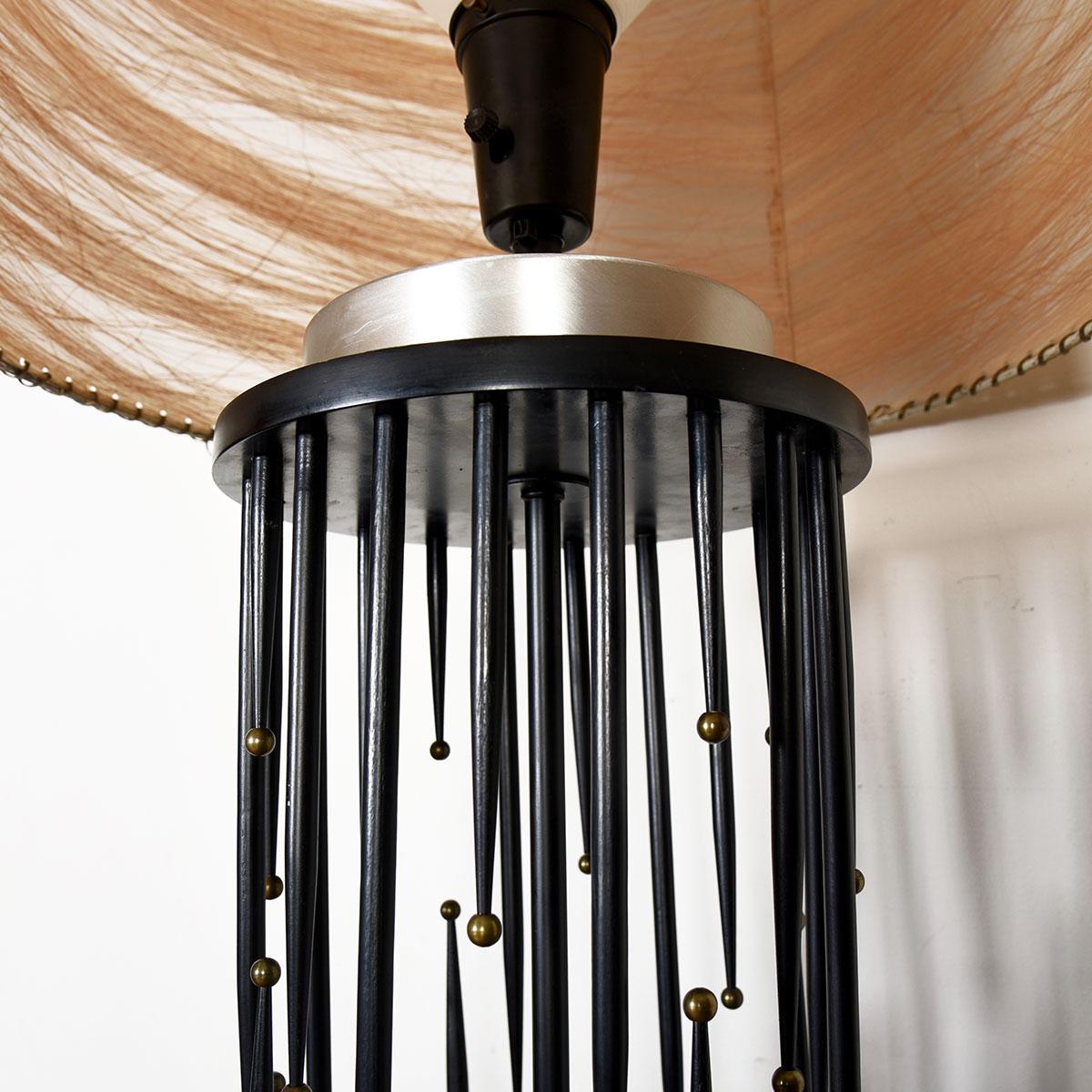 Stalactite Table Lamp in Brutalist Style with Original Matching Finial In Excellent Condition For Sale In Kensington, MD