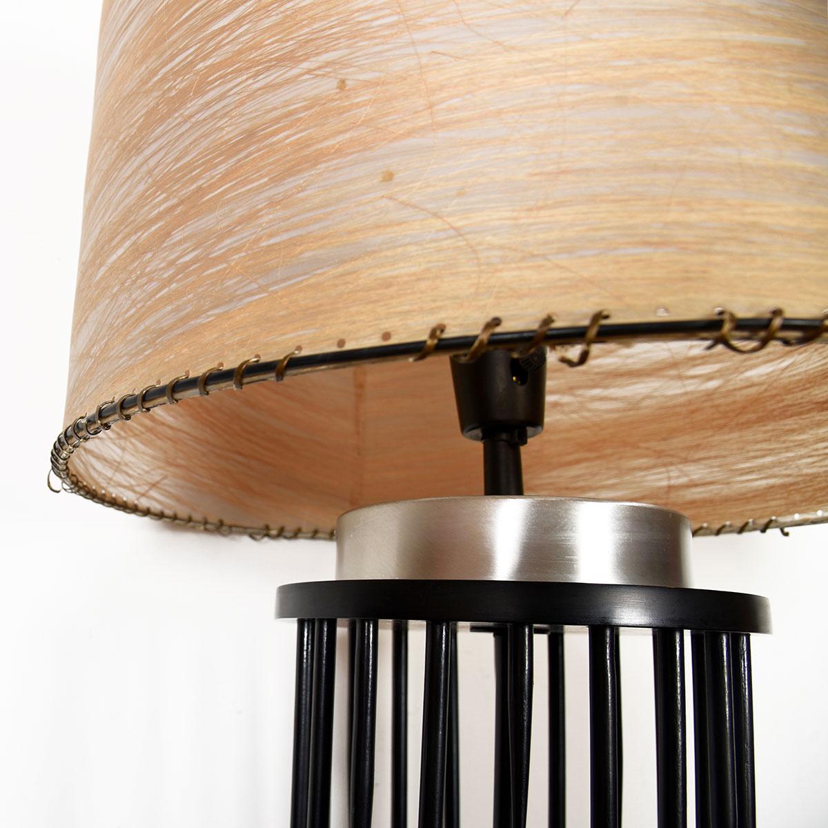 20th Century Stalactite Table Lamp in Brutalist Style with Original Matching Finial For Sale