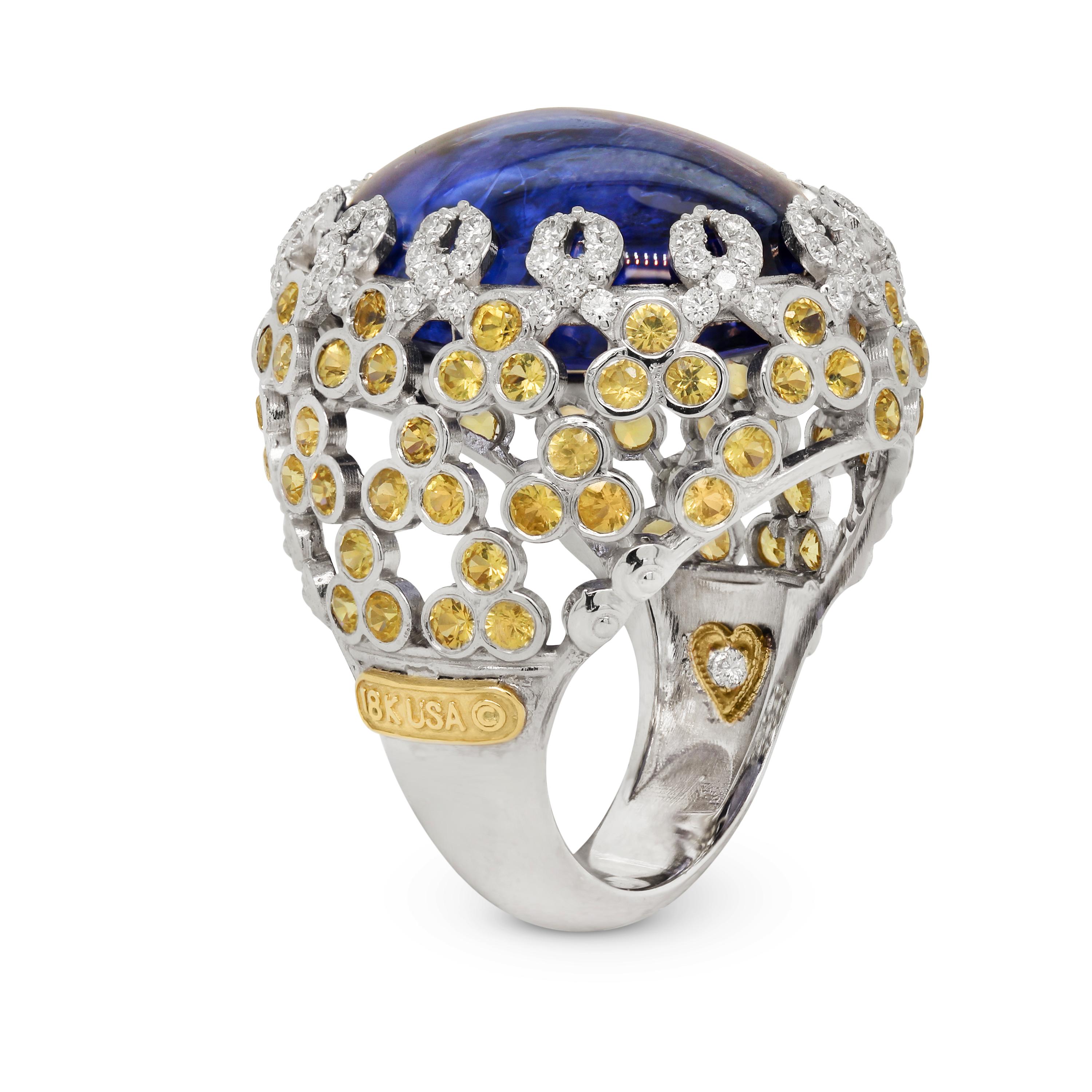 Stambolian 18K Gold AAA Quality Cabochon Tanzanite Yellow Sapphire Diamonds Ring In New Condition For Sale In Boca Raton, FL