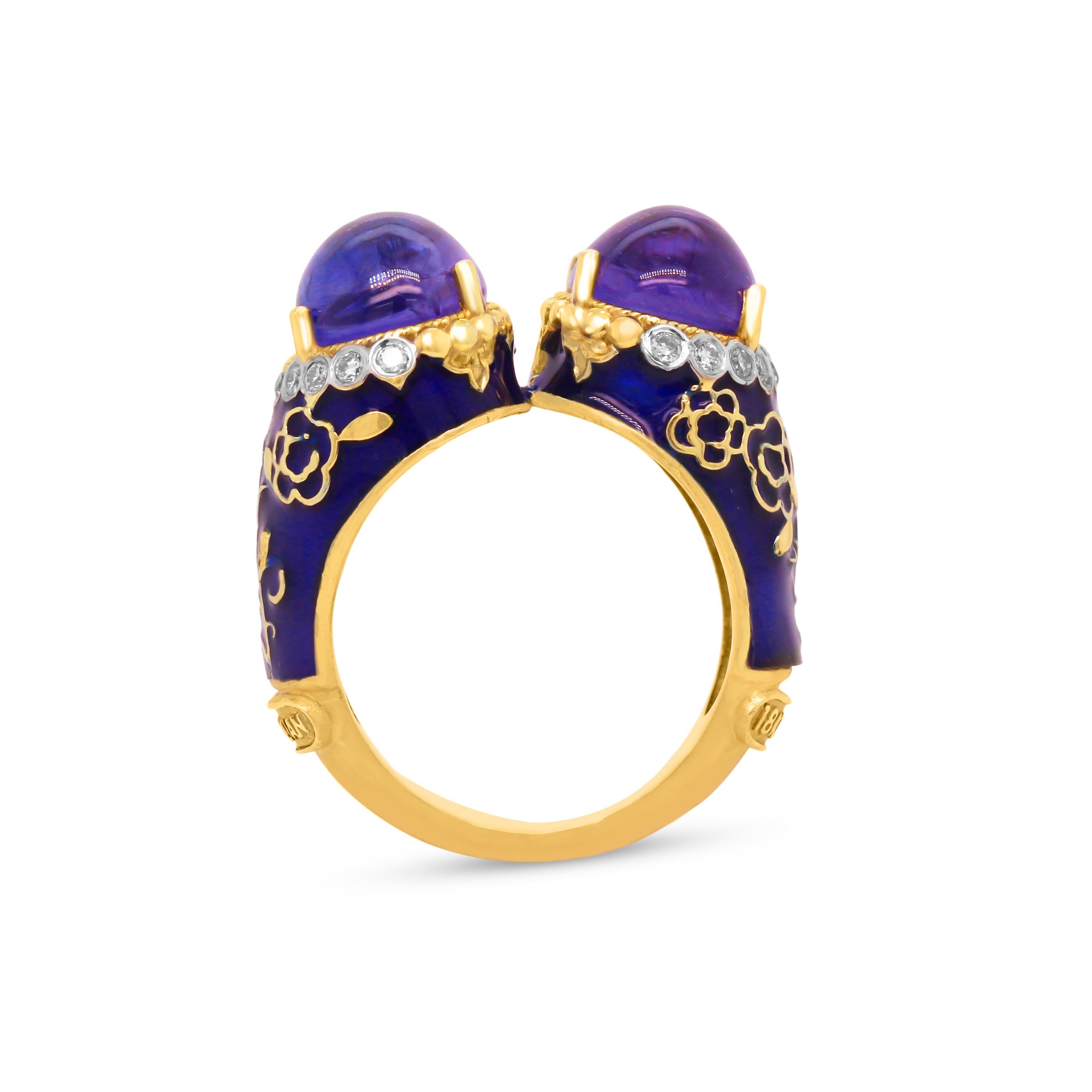 Stambolian: 18 Karat Gold und Diamanten Kobaltblauer Emaille-Ring mit zwei Cabochon- Tanzaniten und Diamanten (Ovalschliff) im Angebot