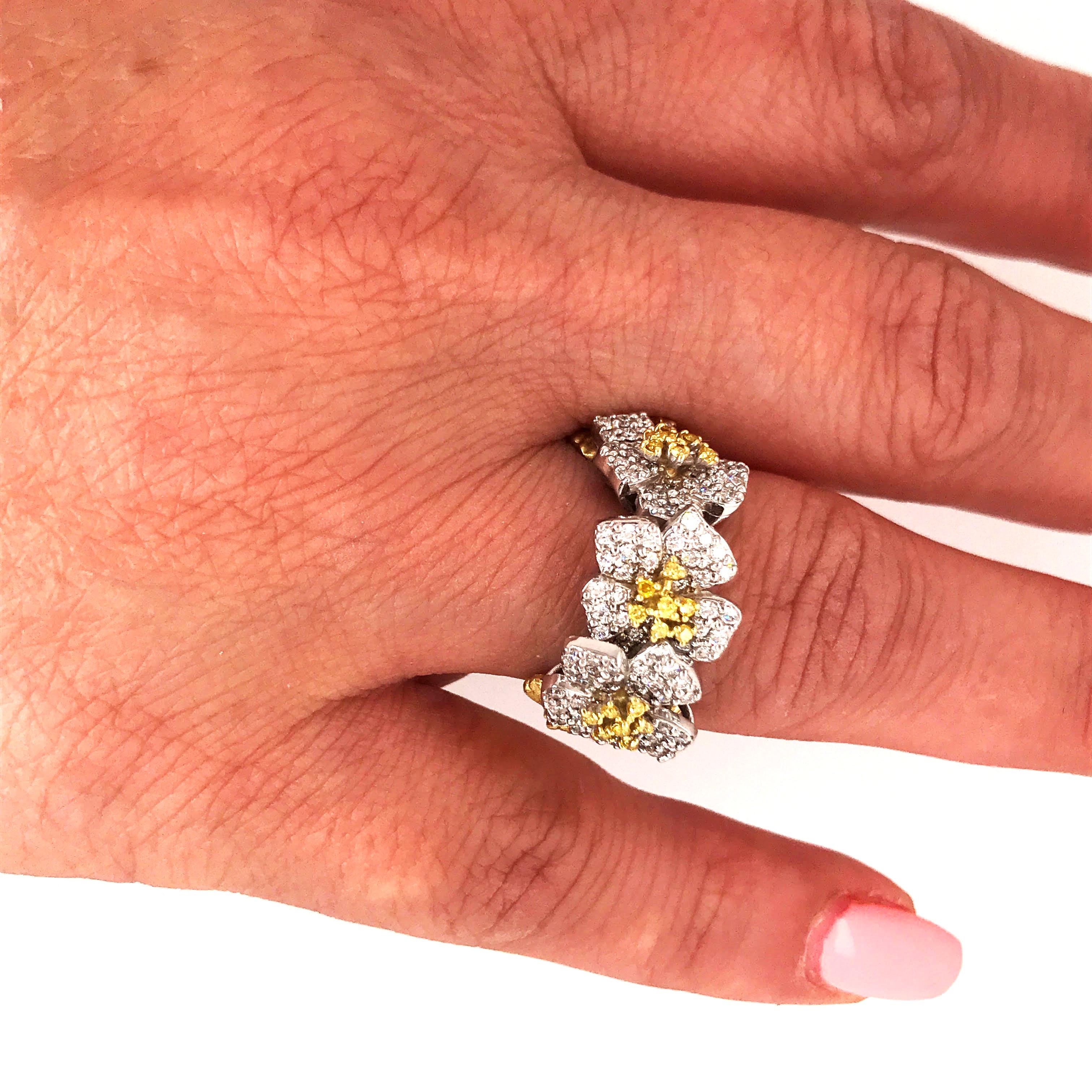 Stambolian 18K Gold Yellow White Diamond Floral Motif Three Flower Ring In New Condition For Sale In Boca Raton, FL