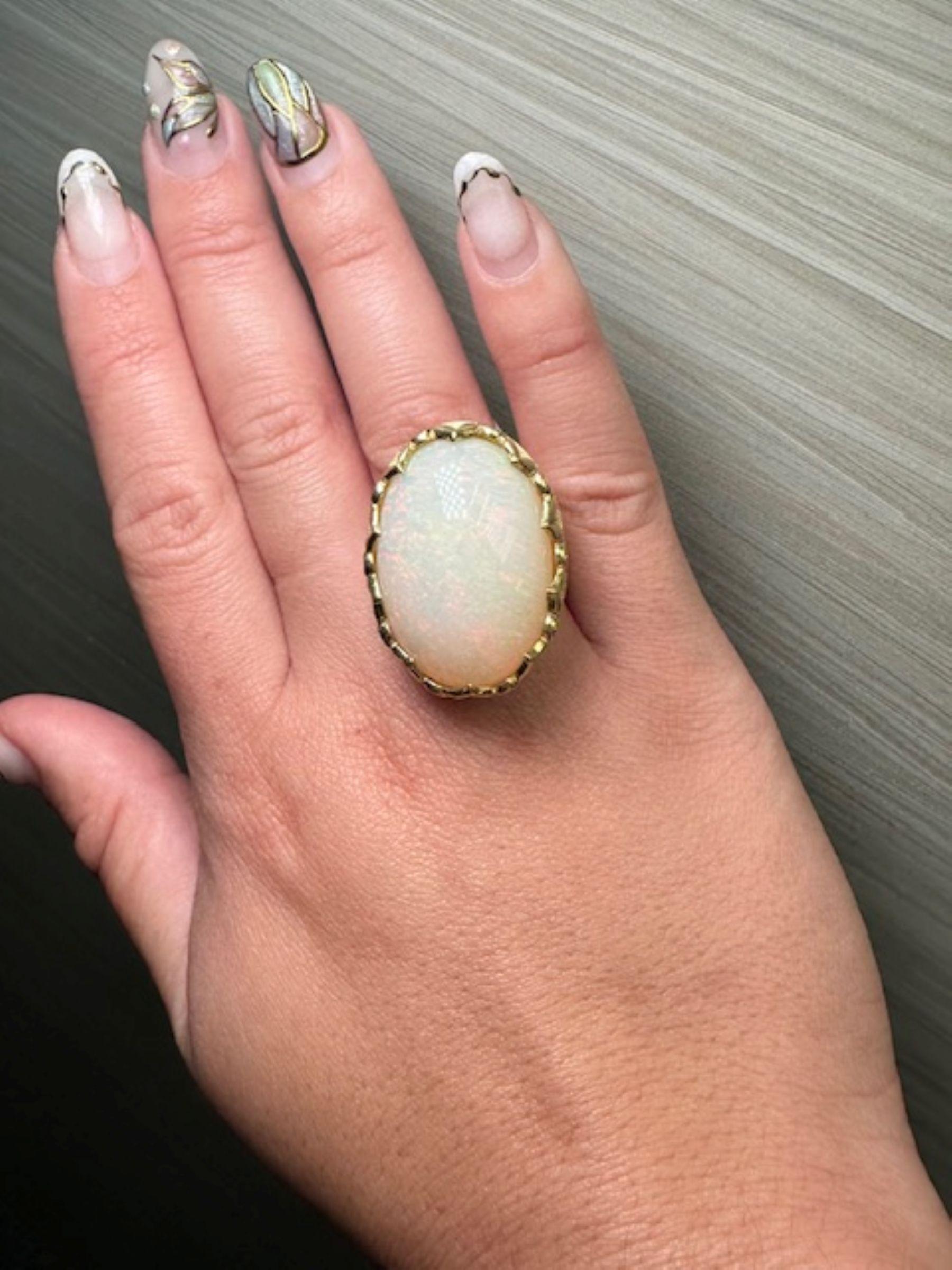 Stambolian Beauty Bague en or jaune 18k - 37.36ct Opale avec 1.22ct Diamants Unisexe en vente