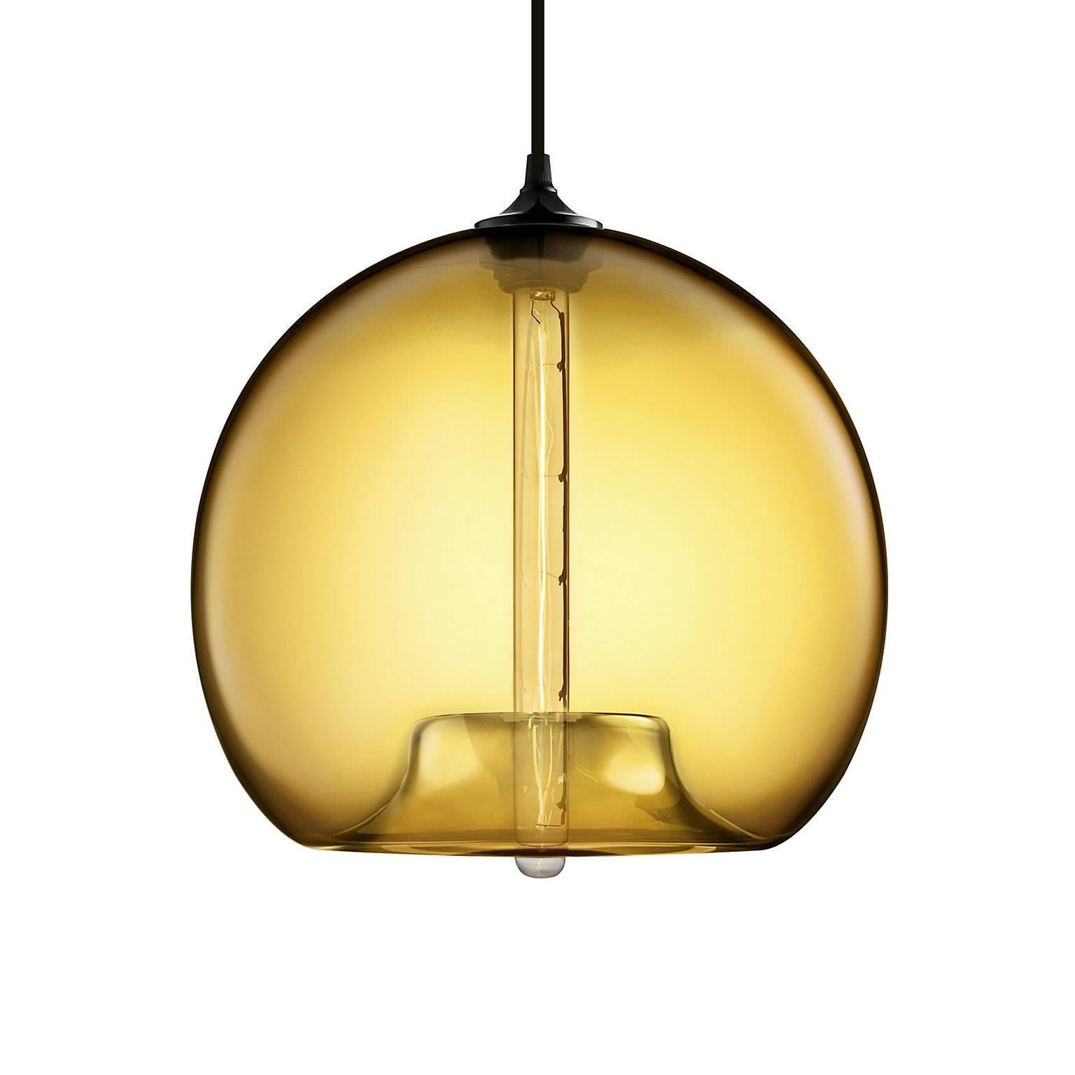 Stamen Sapphire Handblown Modern Glass Pendant Light, Made in the USA (Moderne) im Angebot