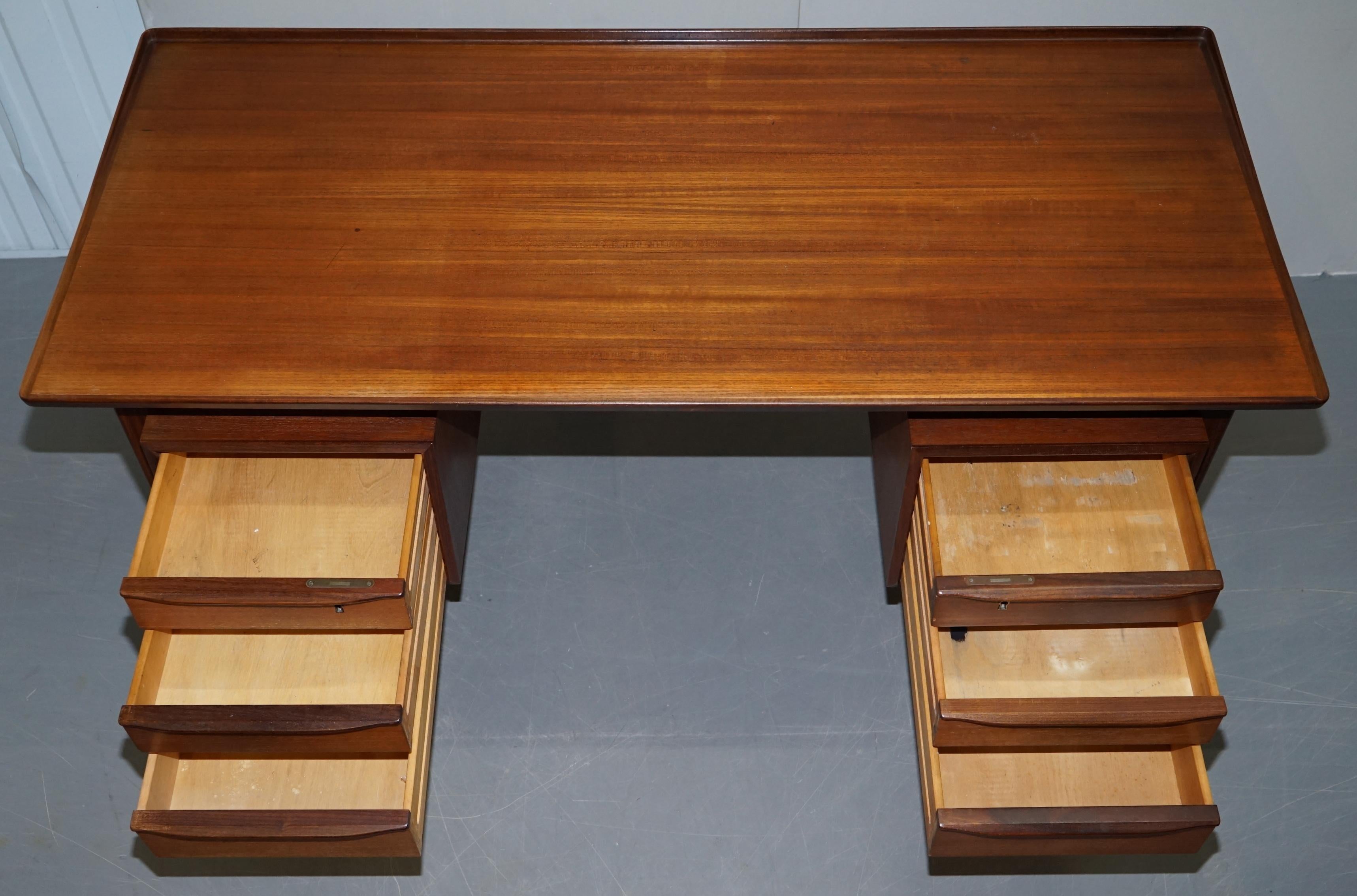 Stamped 1961 Danish Teak Peter Lovig Nielsen for Hedensted Mobelfabrik Desk For Sale 8