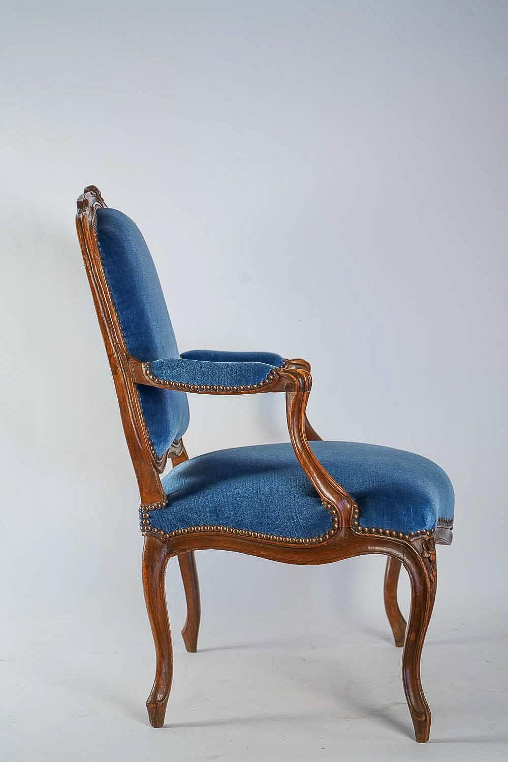 Estampillé par Louis Delanois, ensemble de six grands fauteuils d'époque Louis XV, datant d'environ 1765 6