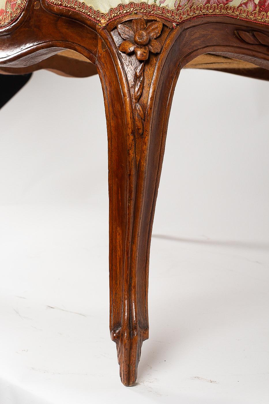 Stamped by Martin Jardin Pair of Large Louis XV Walnut Armchairs, circa 1760 5